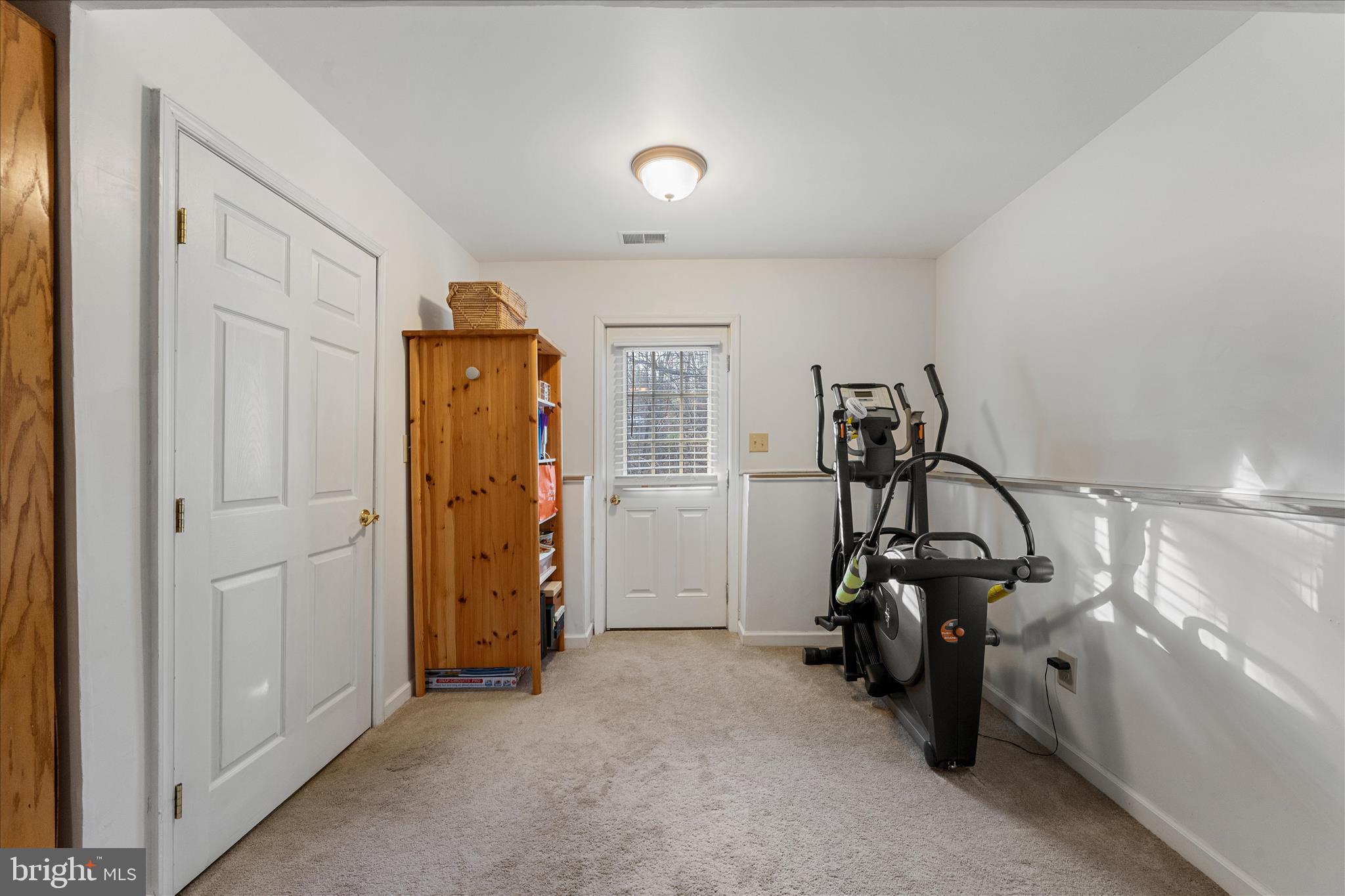 LAKE HOLIDAY ESTATES - Residential