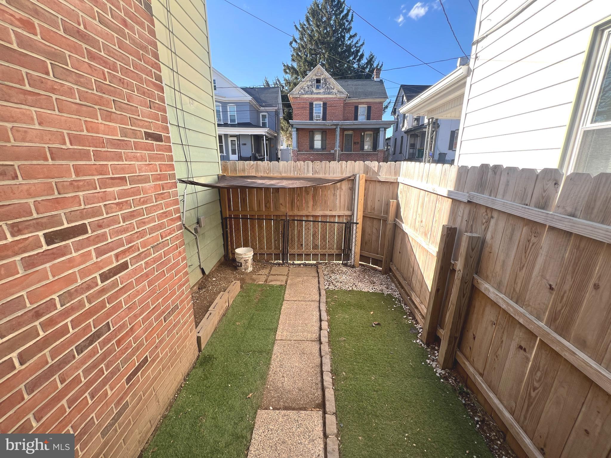 WAYNESBORO BOROUGH - Residential