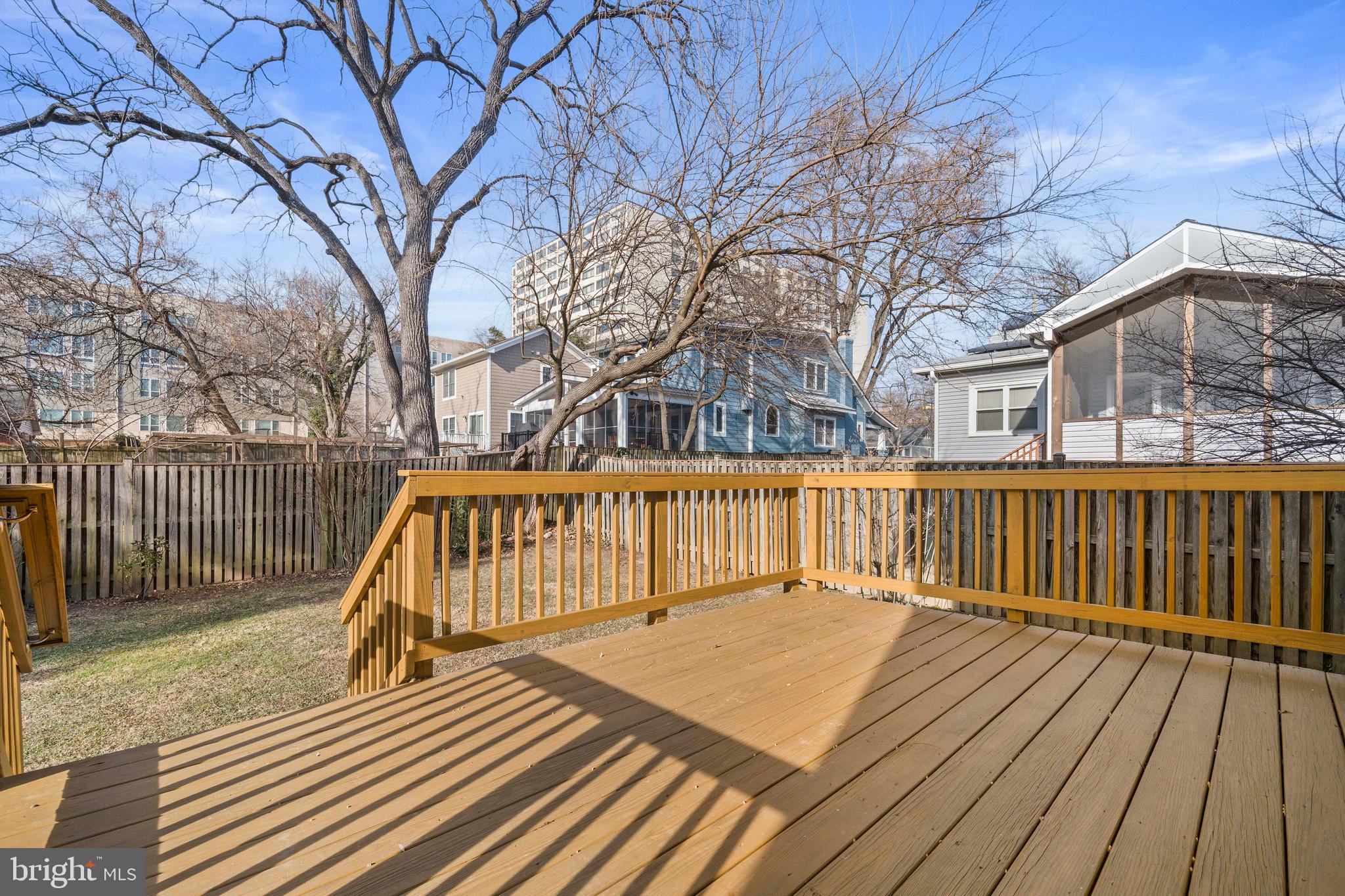 SILVER SPRING - Residential