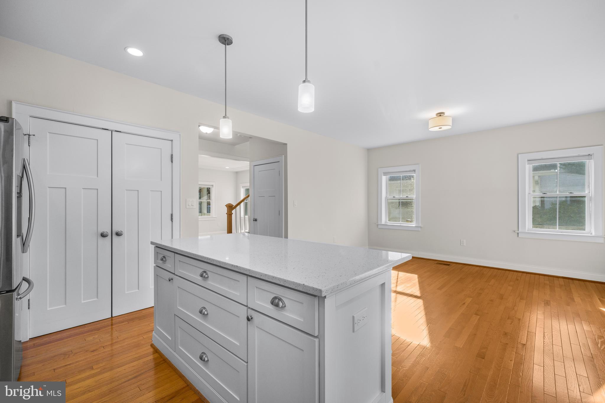 SILVER SPRING - Residential