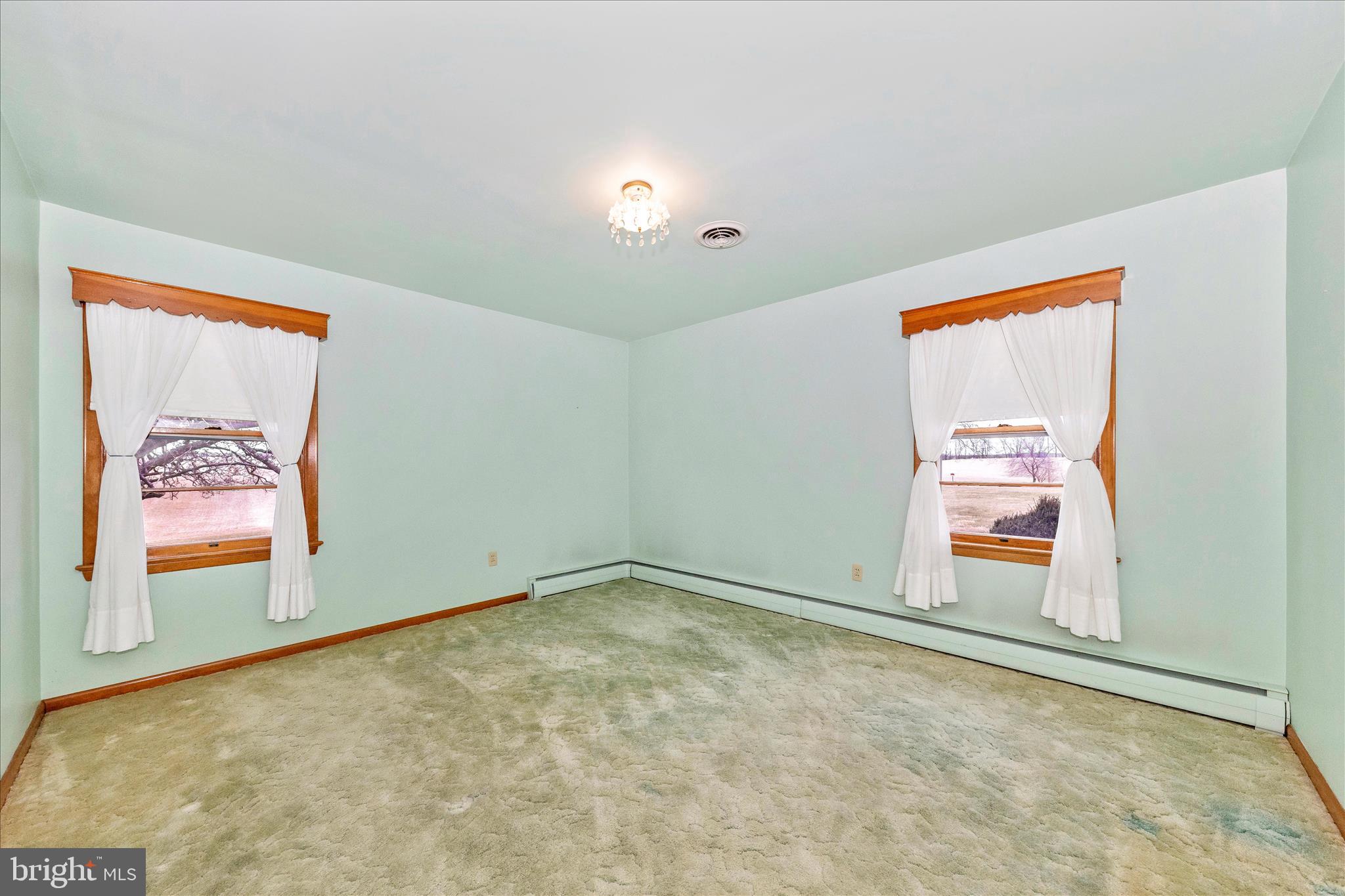 URBANA - Residential