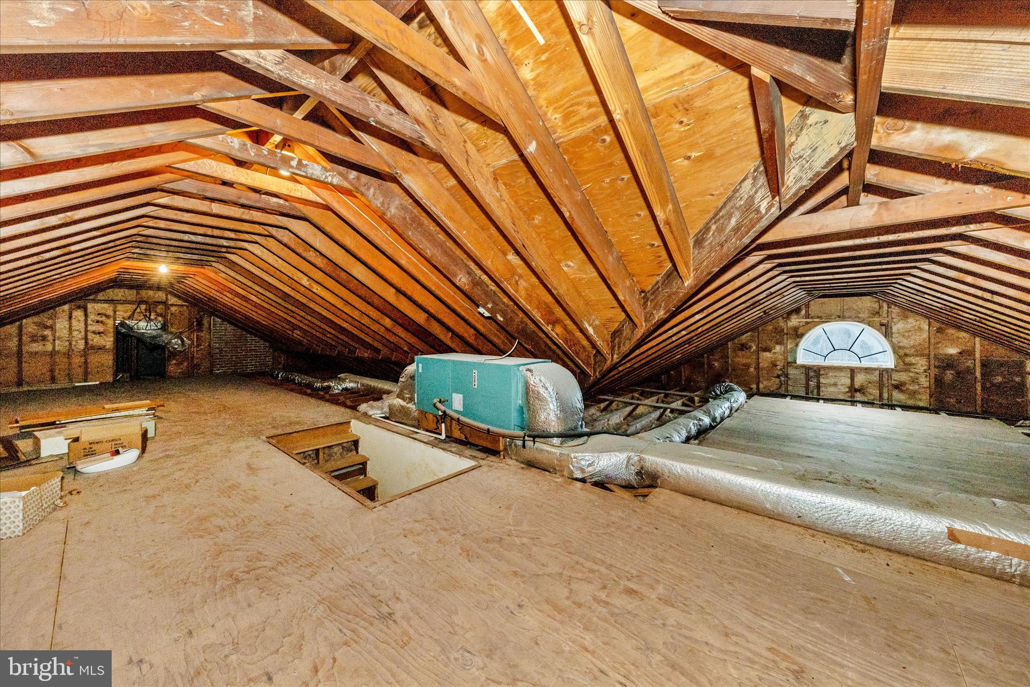 URBANA - Residential