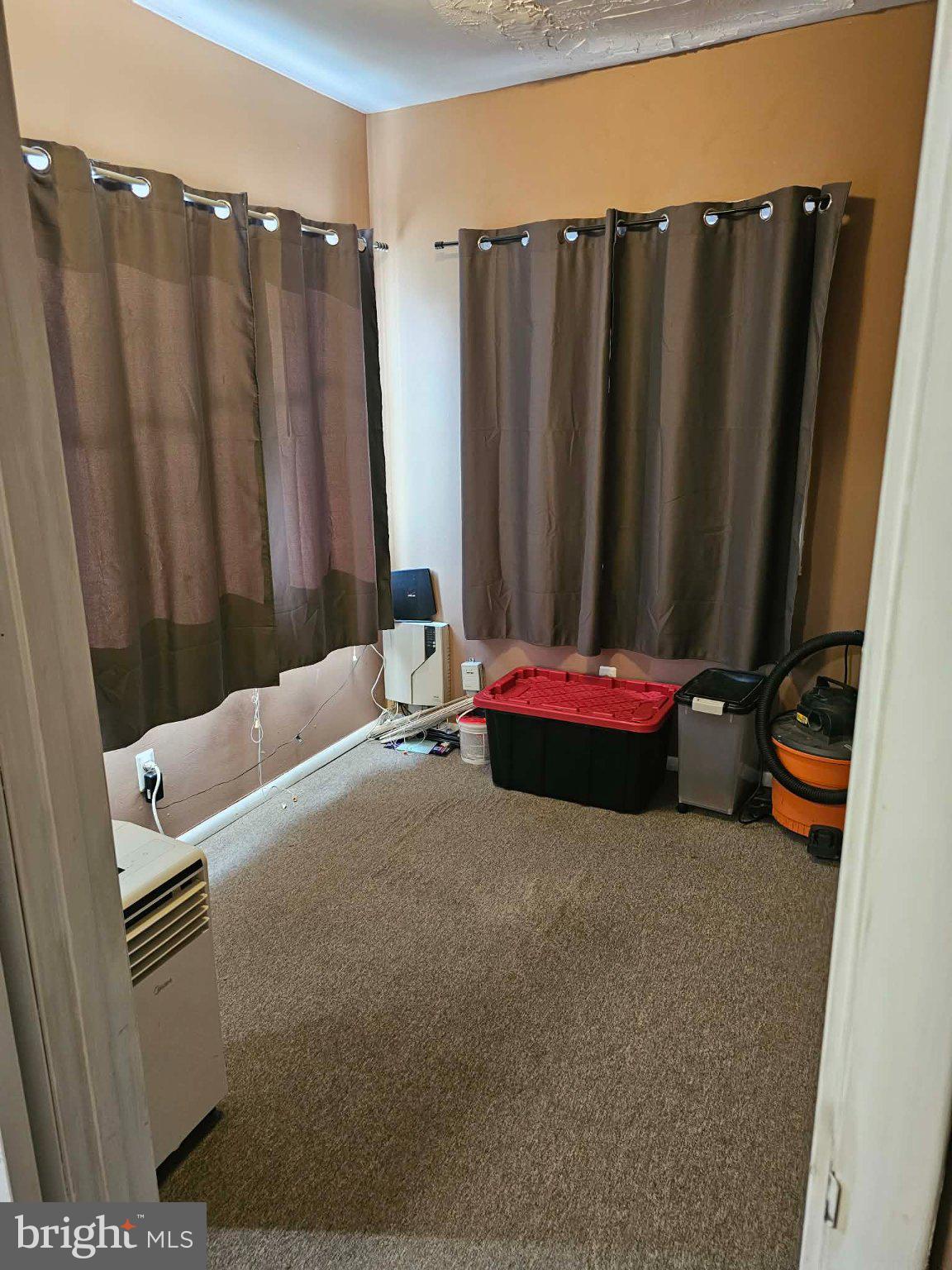 1 GOELLER AVENUE