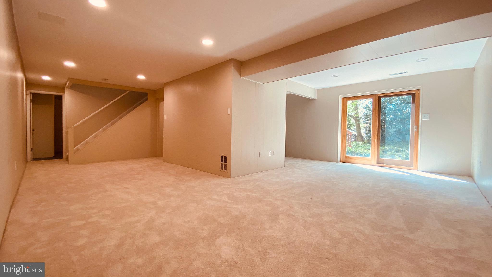 RUTHERFORD - Residential Lease