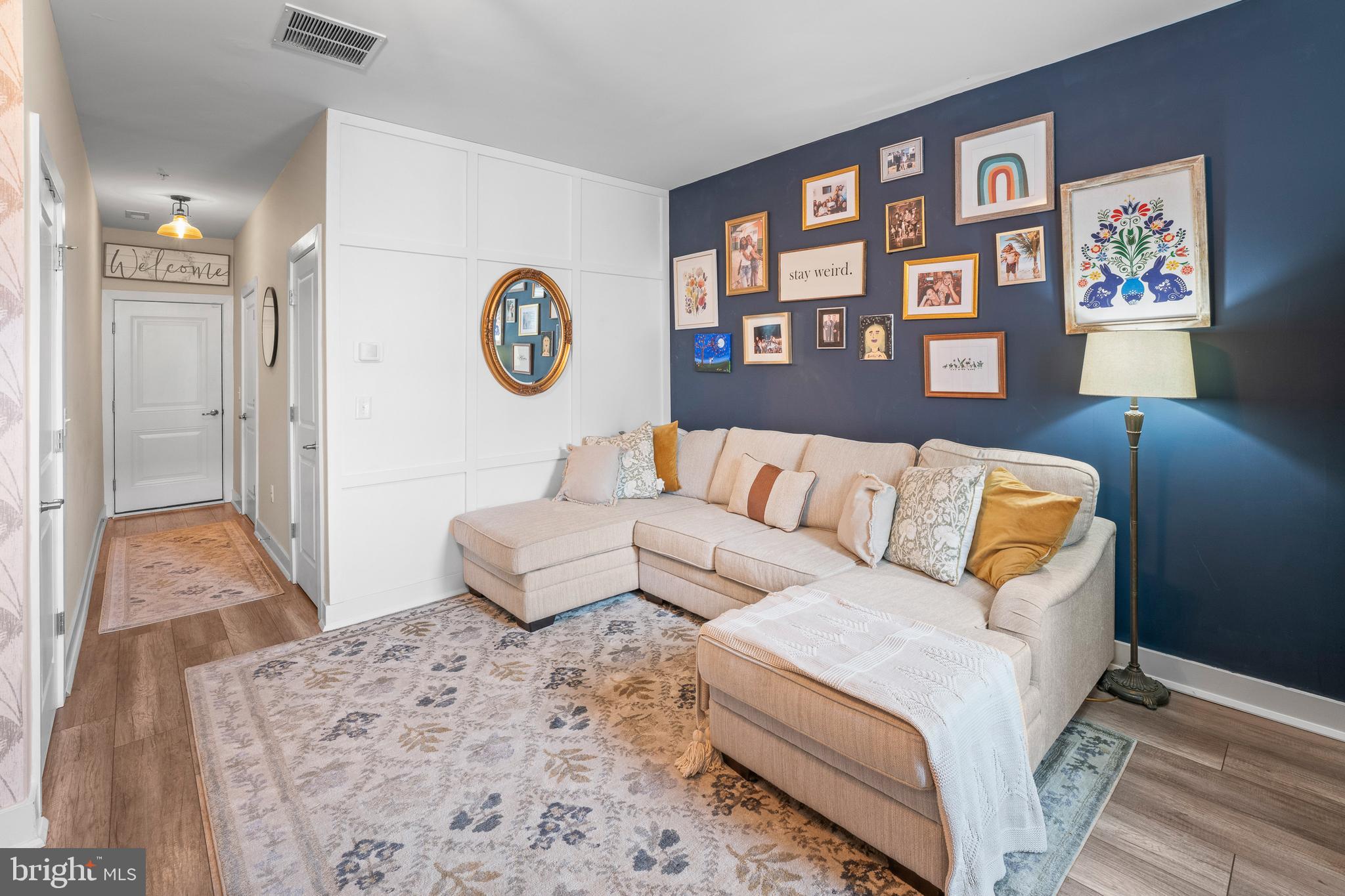 WATERSIDE - Residential