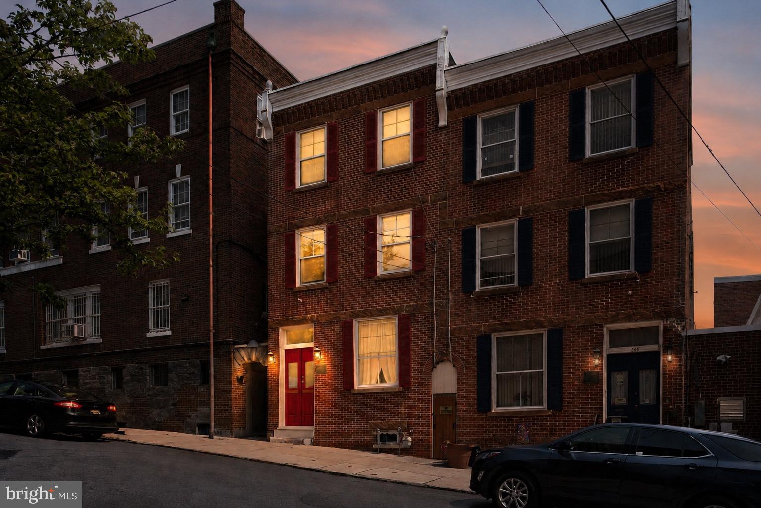 307 W 5TH STREET
