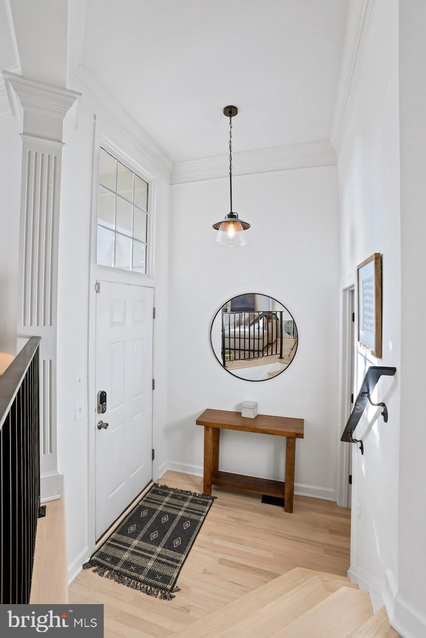 RIVER CREEK - Residential Lease