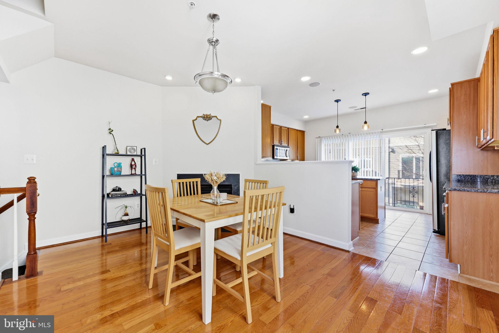 BUTCHERS HILL - Residential