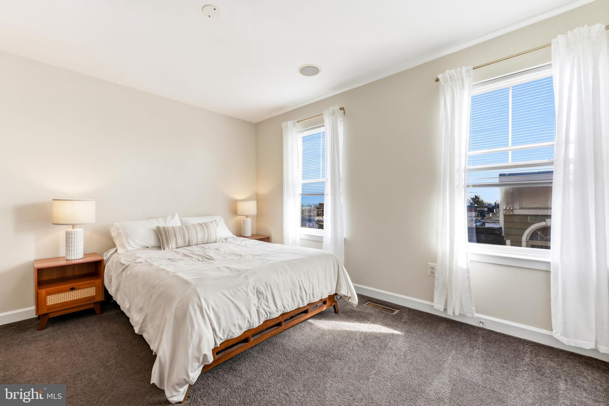 BUTCHERS HILL - Residential