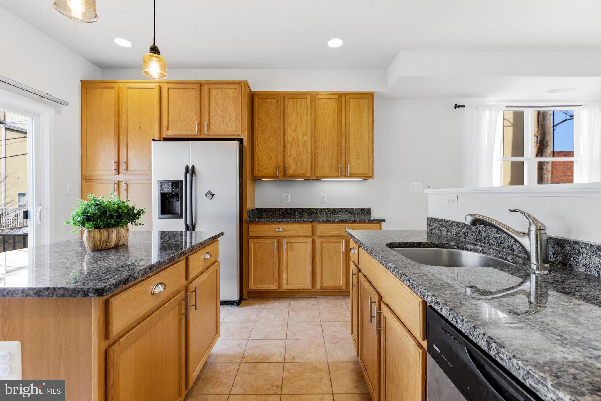 BUTCHERS HILL - Residential