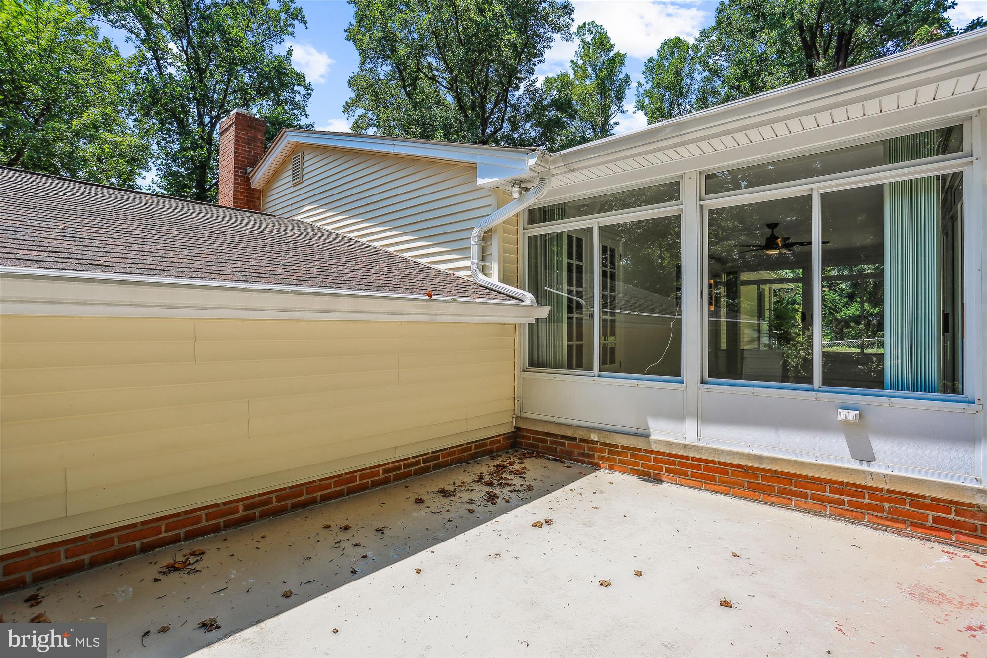 SKYLINE ESTATES - Residential