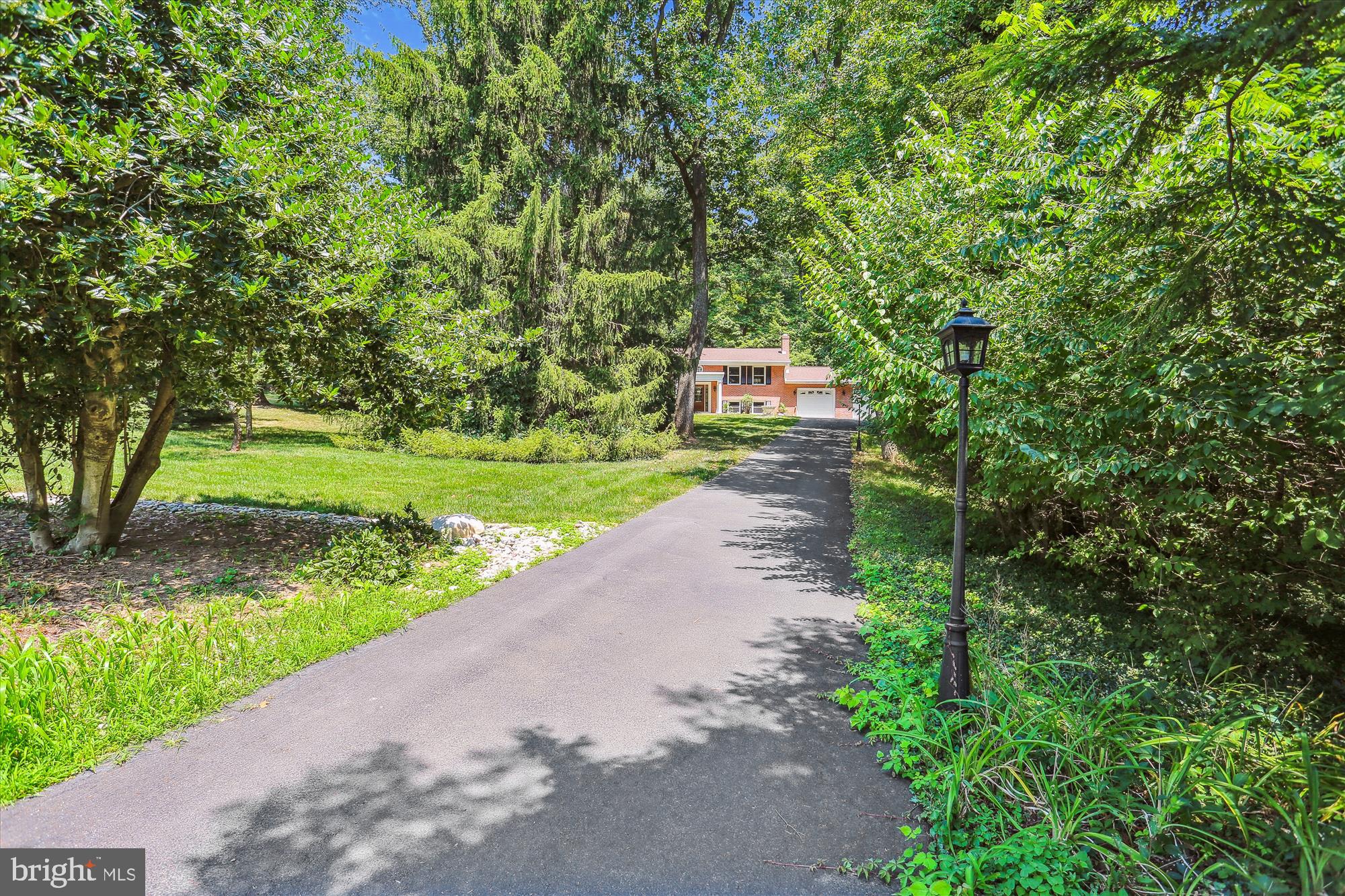 SKYLINE ESTATES - Residential