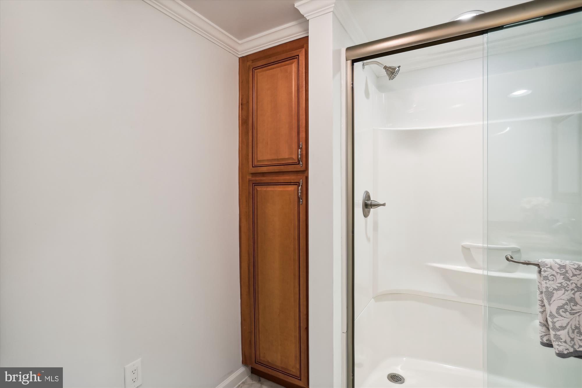 SKYLINE ESTATES - Residential