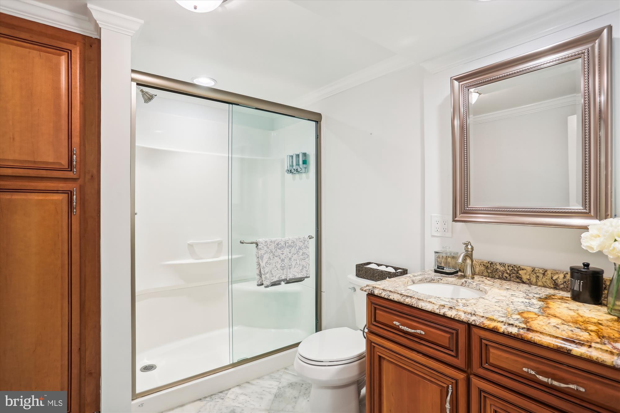 SKYLINE ESTATES - Residential