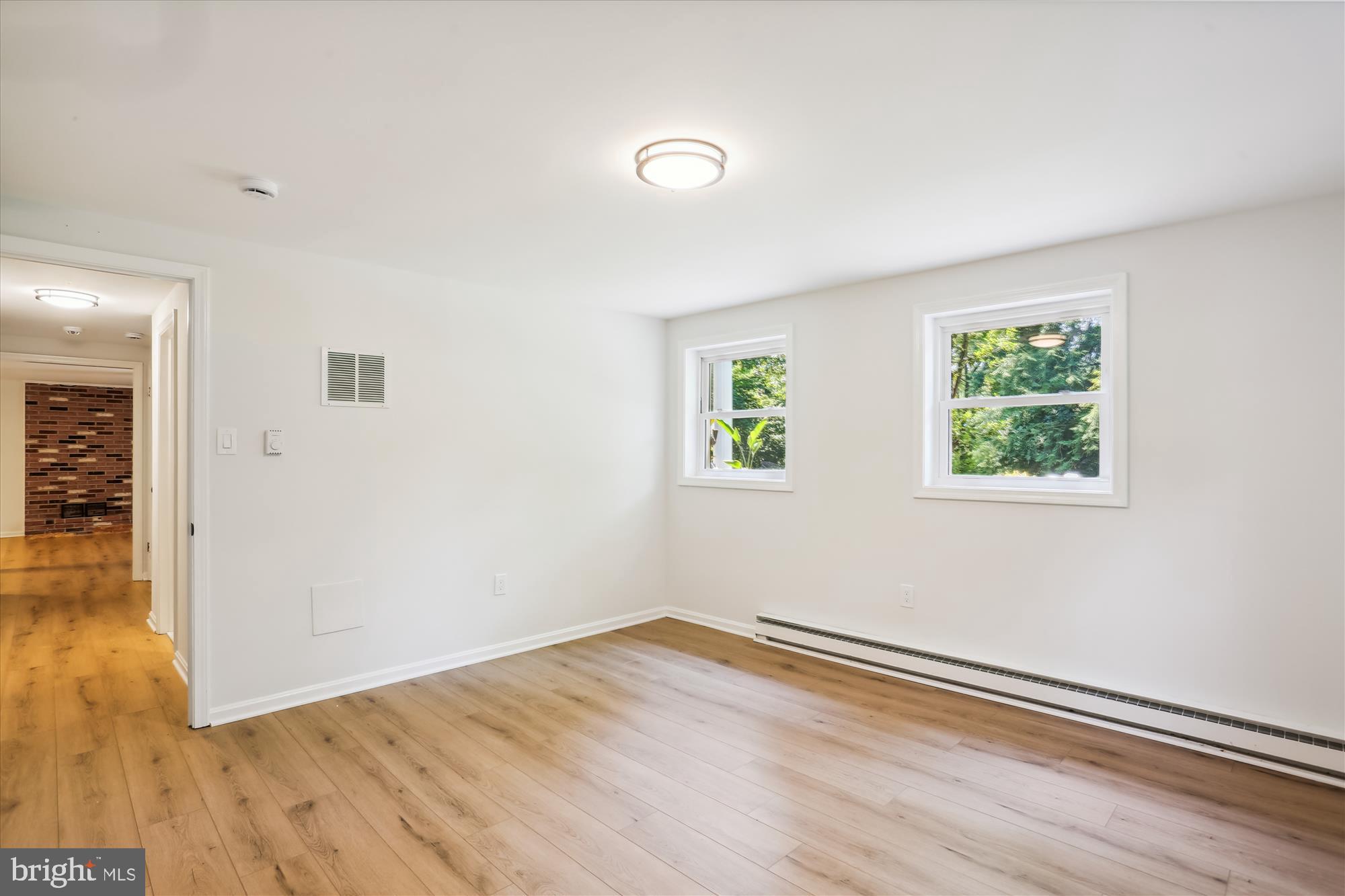 SKYLINE ESTATES - Residential