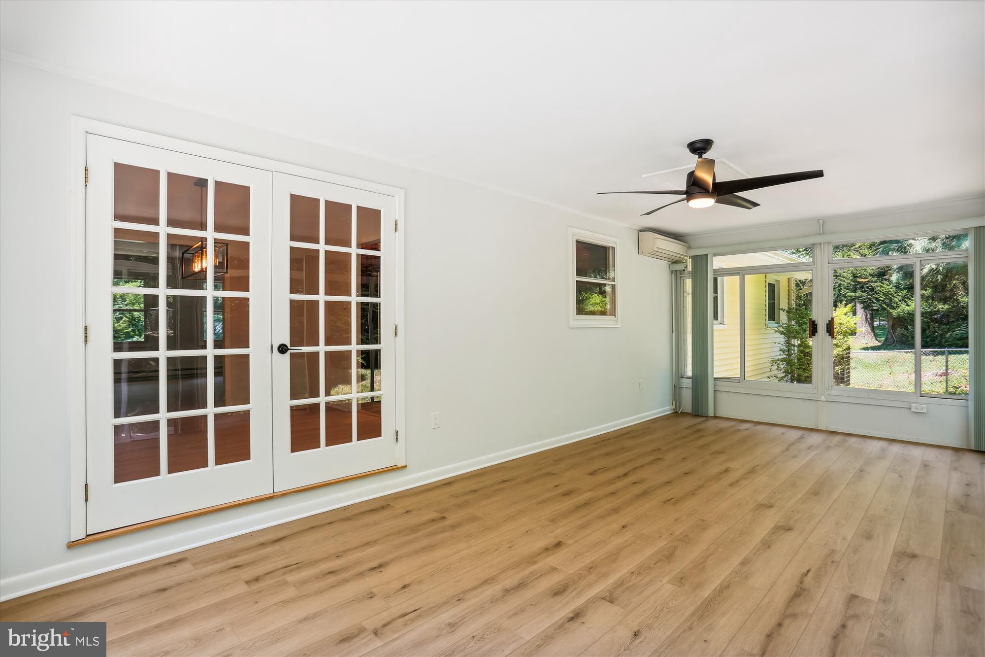 SKYLINE ESTATES - Residential