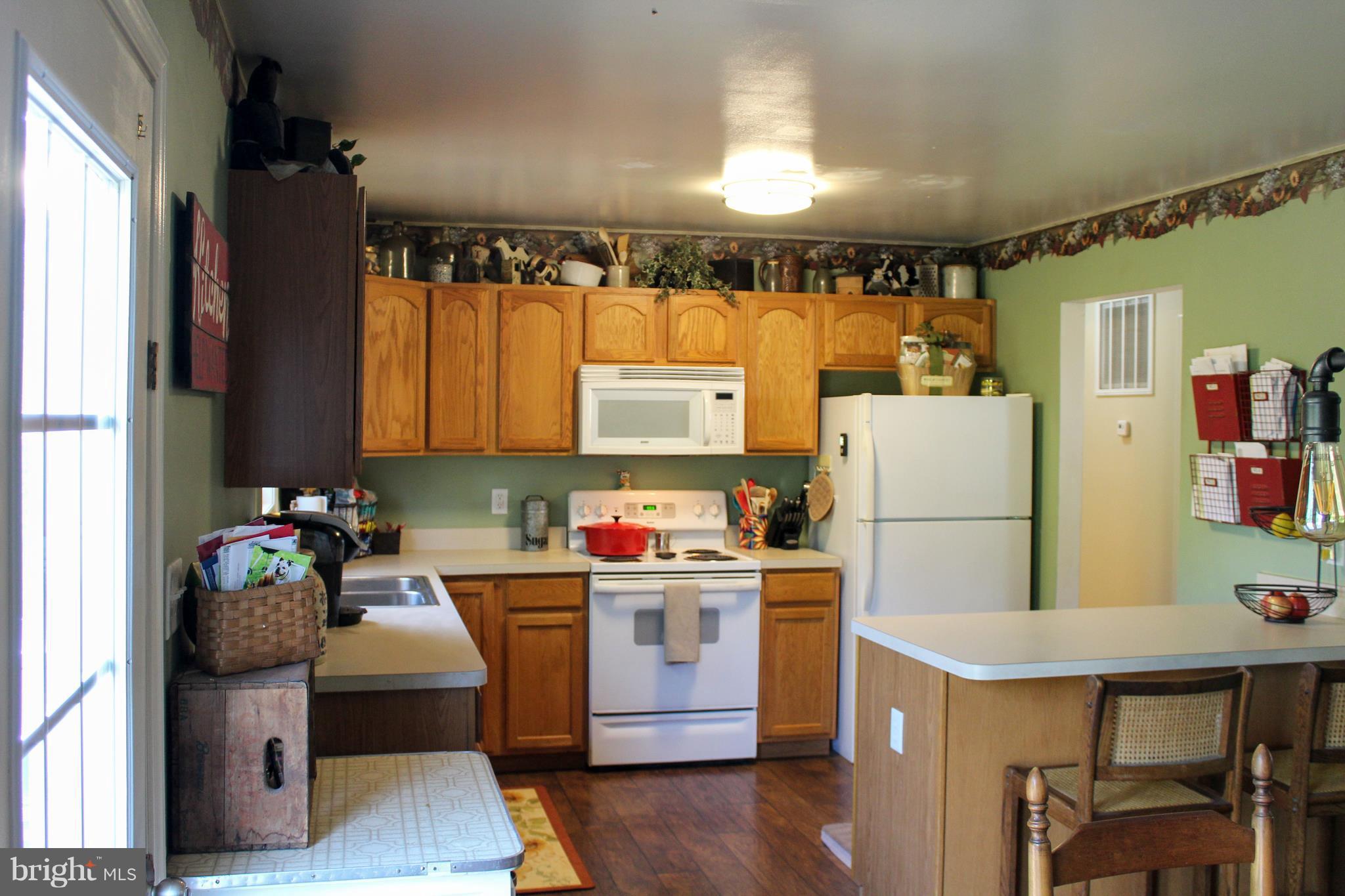 HAPPY CREEK KNOLLS - Residential