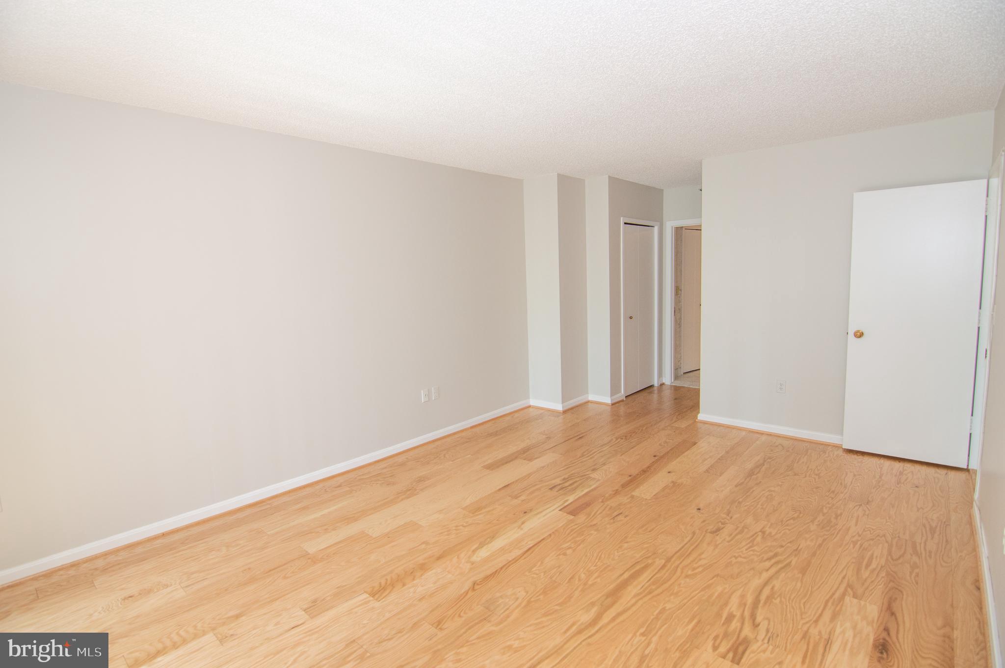 CRYSTAL GATEWAY - Residential Lease