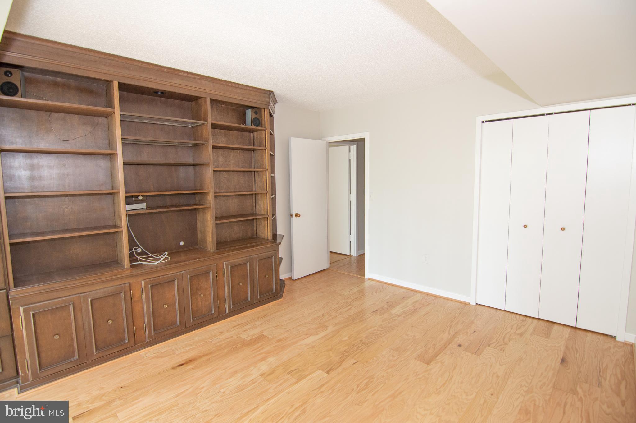 CRYSTAL GATEWAY - Residential Lease