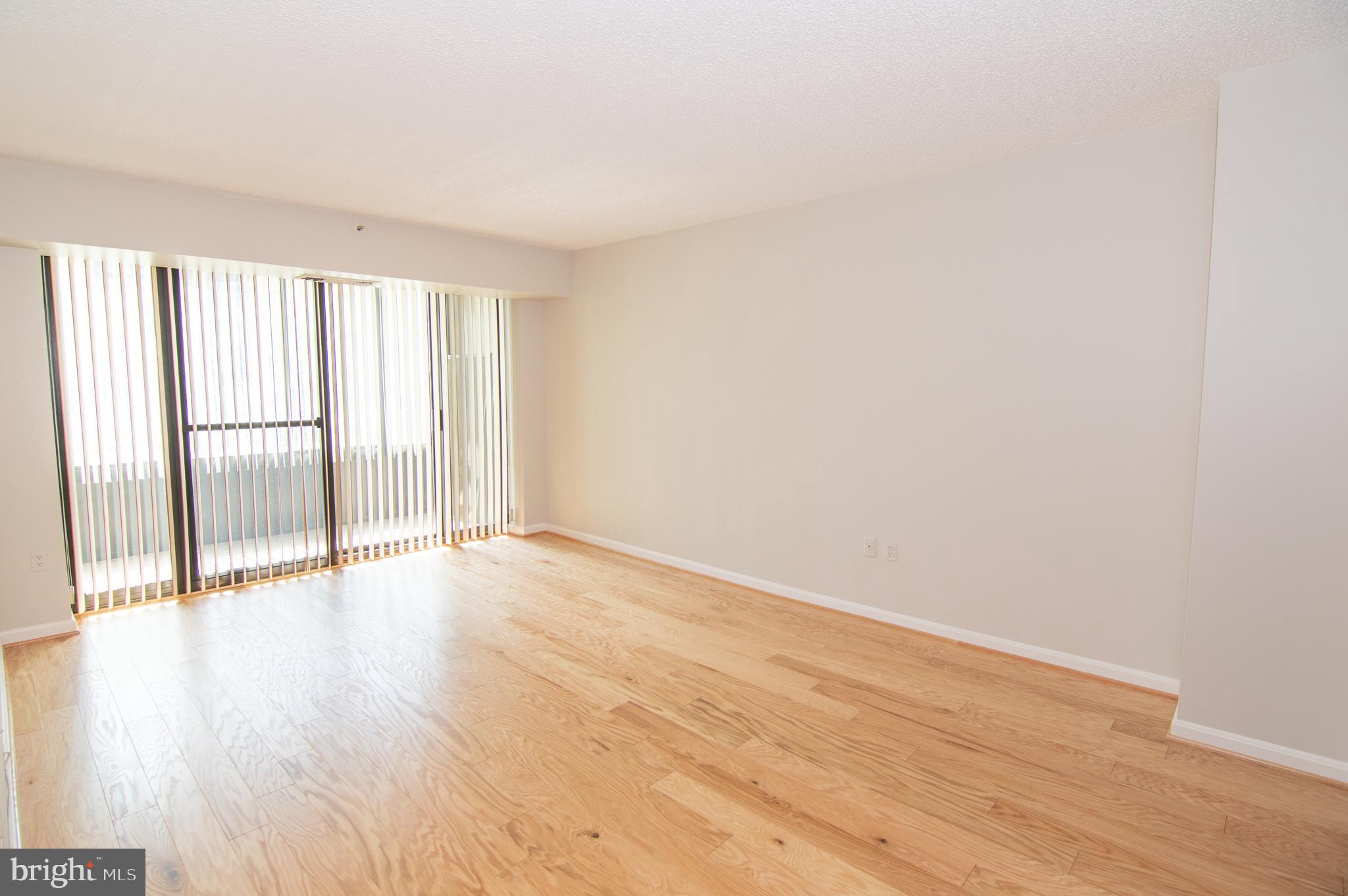 CRYSTAL GATEWAY - Residential Lease