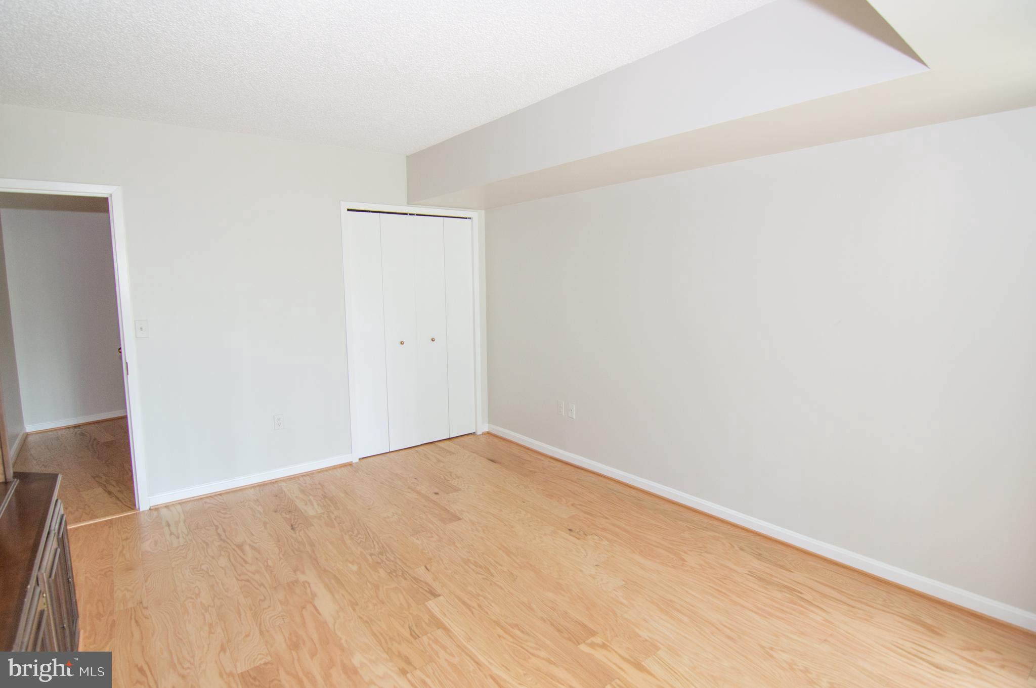 CRYSTAL GATEWAY - Residential Lease