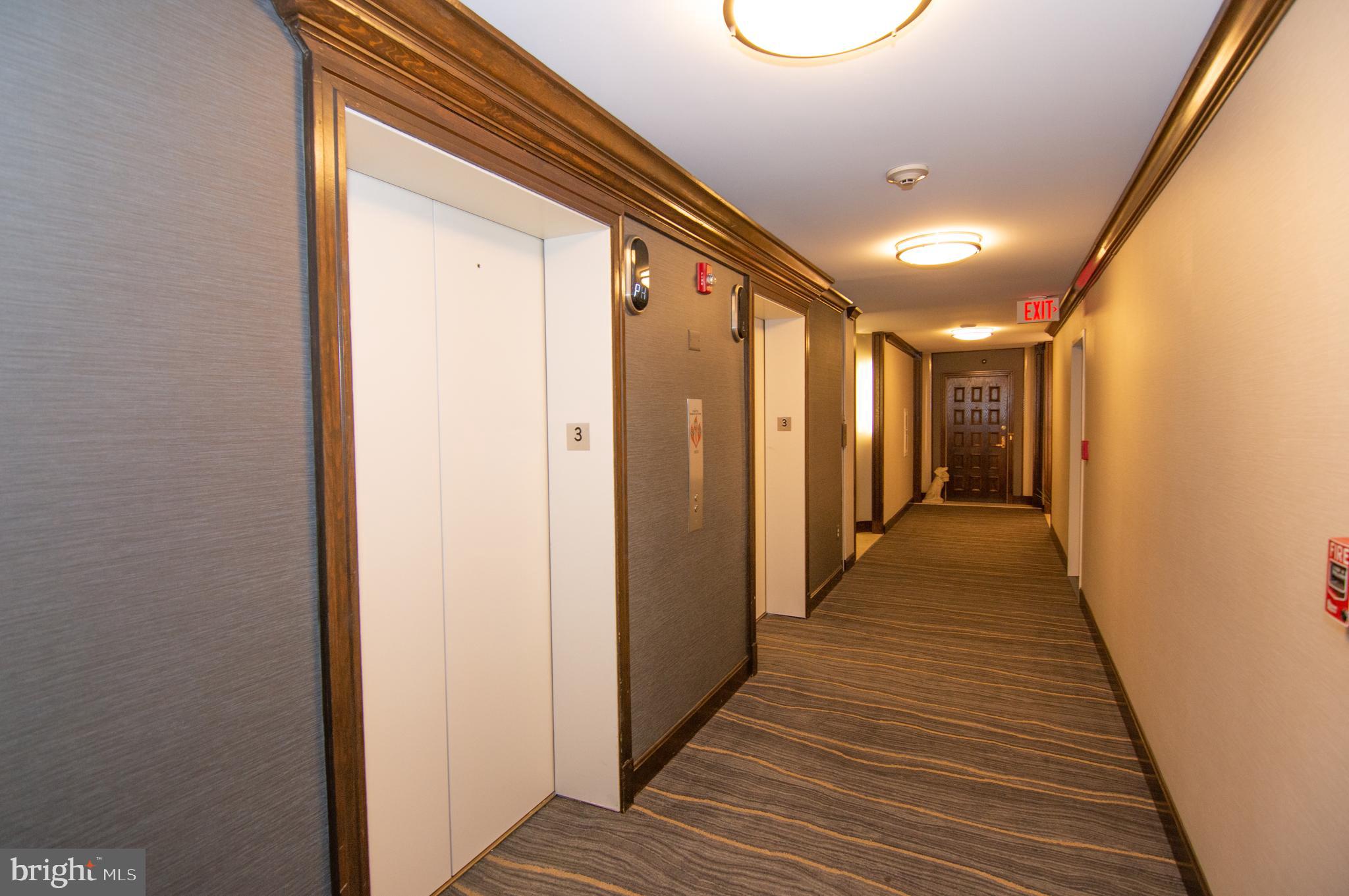 CRYSTAL GATEWAY - Residential Lease