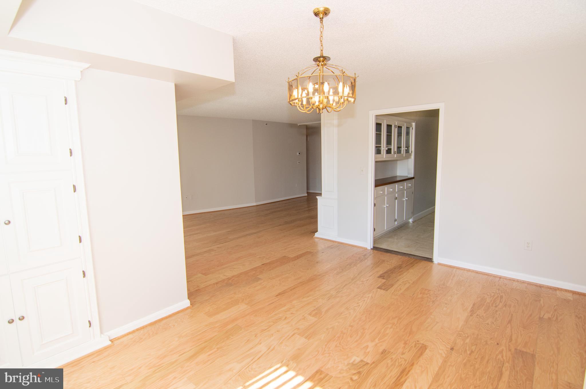 CRYSTAL GATEWAY - Residential Lease