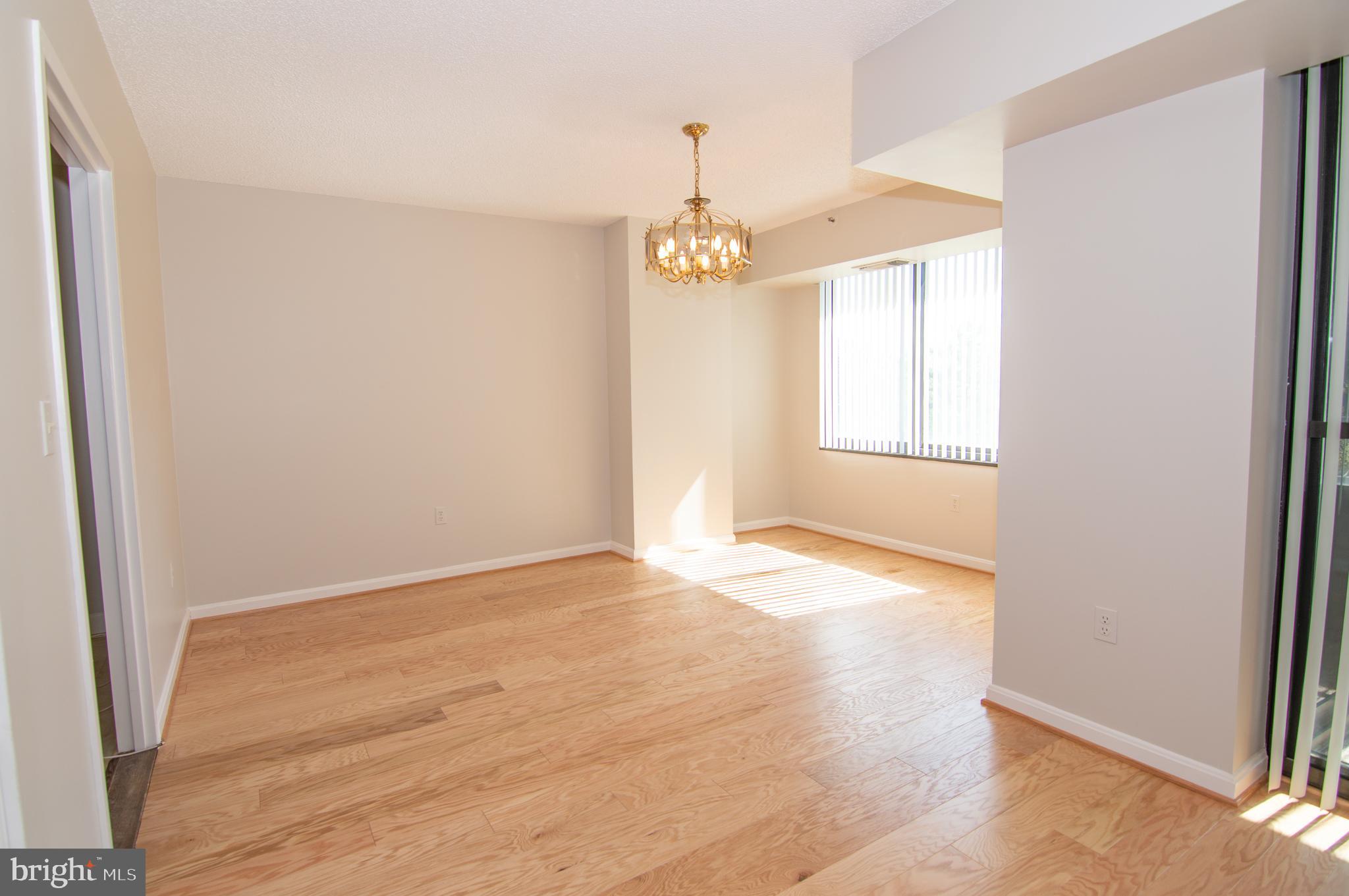 CRYSTAL GATEWAY - Residential Lease