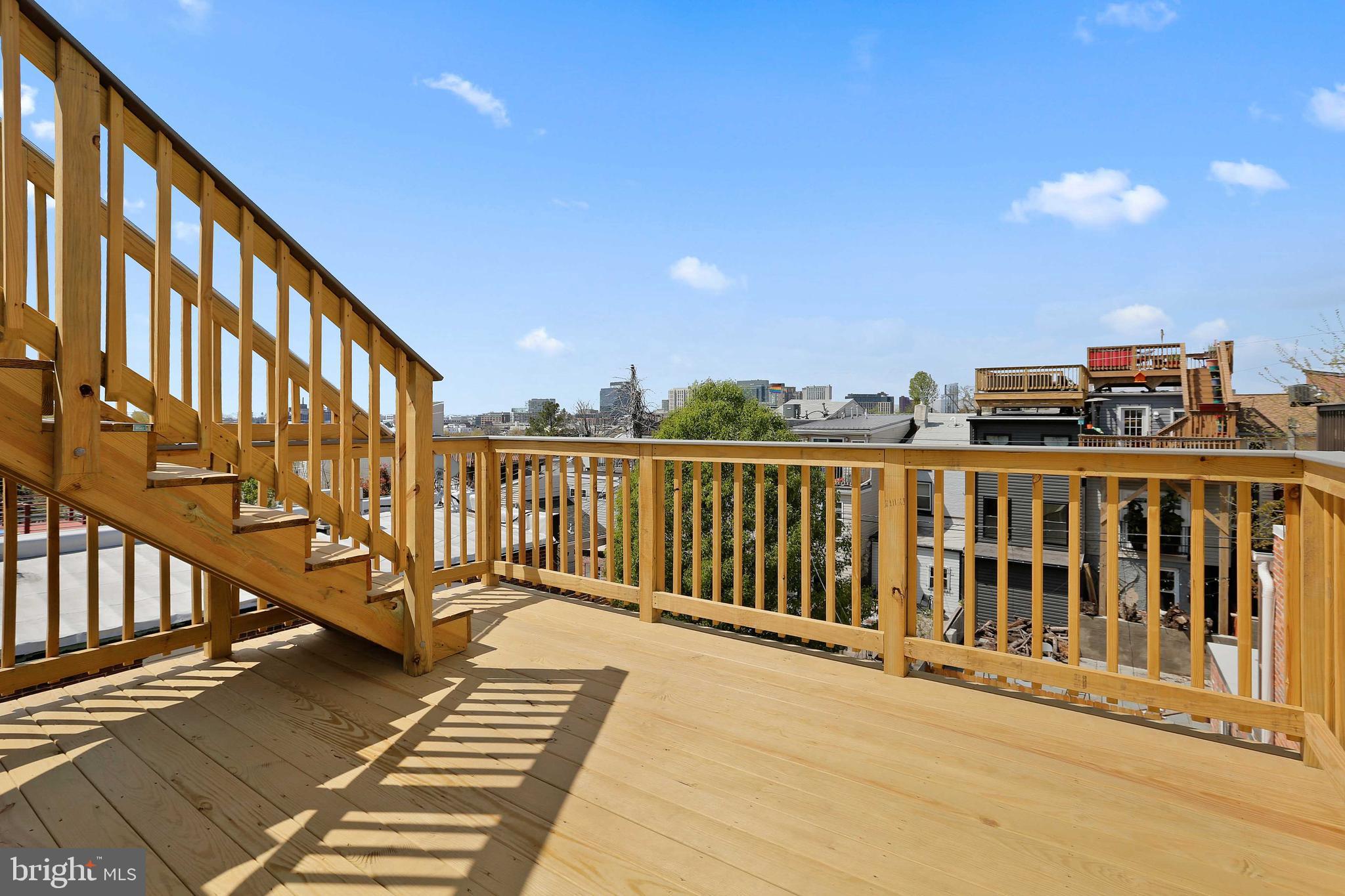 BUTCHER'S HILL - Residential