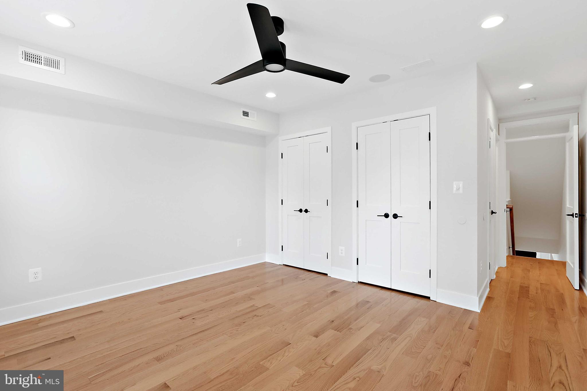 BUTCHER'S HILL - Residential