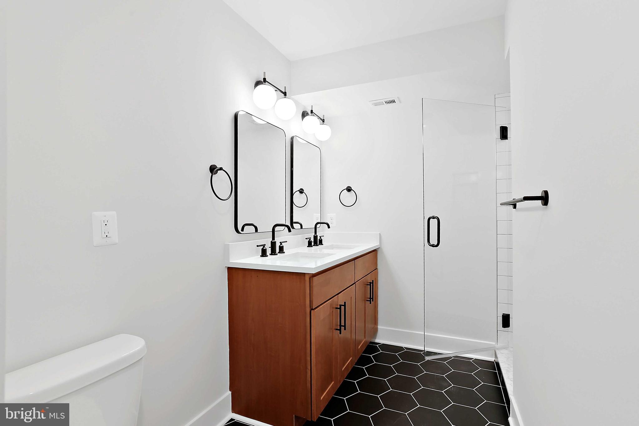 BUTCHER'S HILL - Residential