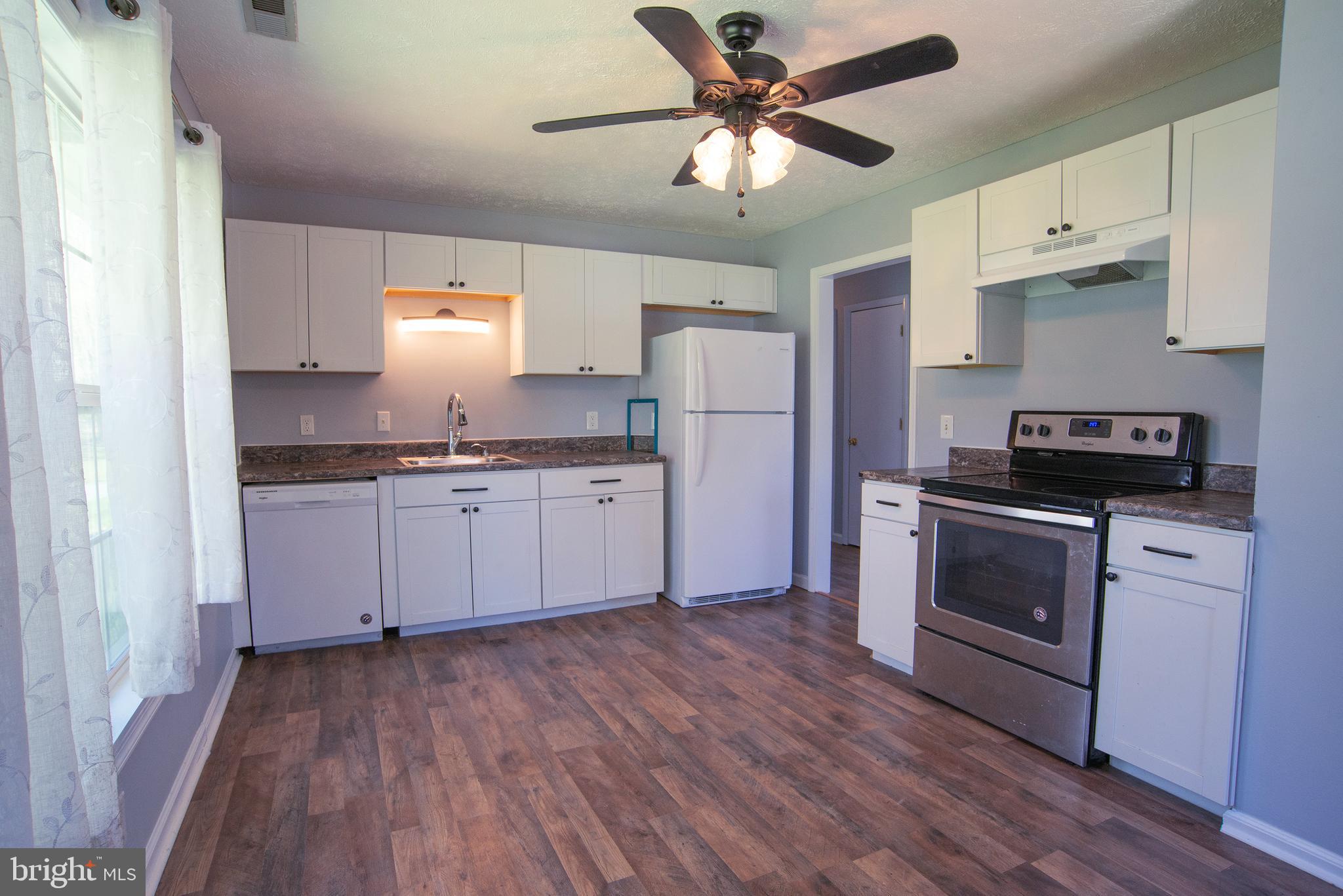 OAKLAND PARK - Residential