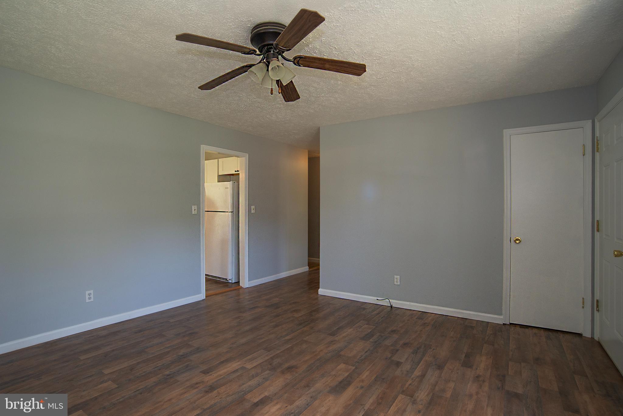 OAKLAND PARK - Residential