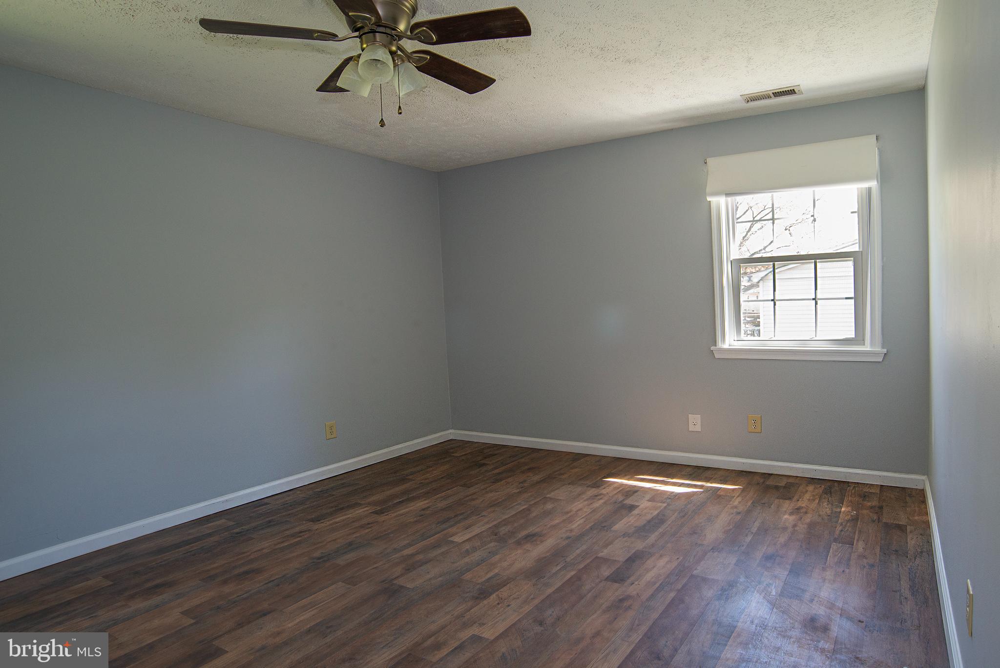 OAKLAND PARK - Residential