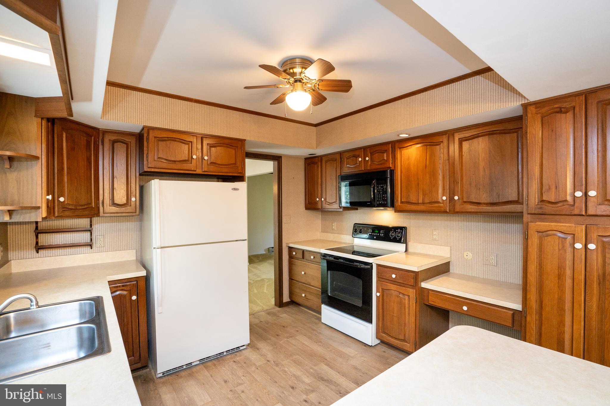 HOMESTEAD FARMS - Residential