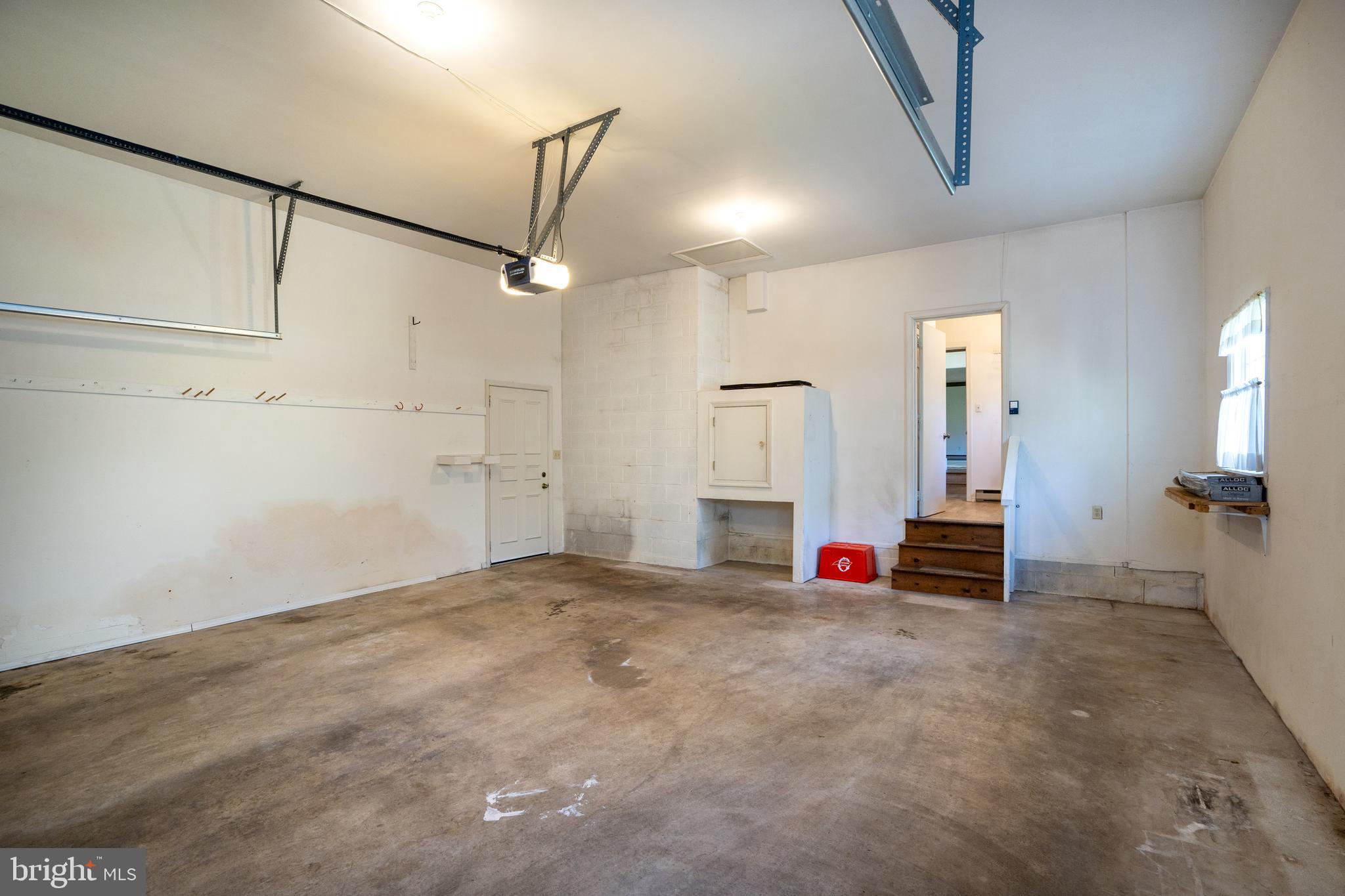 HOMESTEAD FARMS - Residential