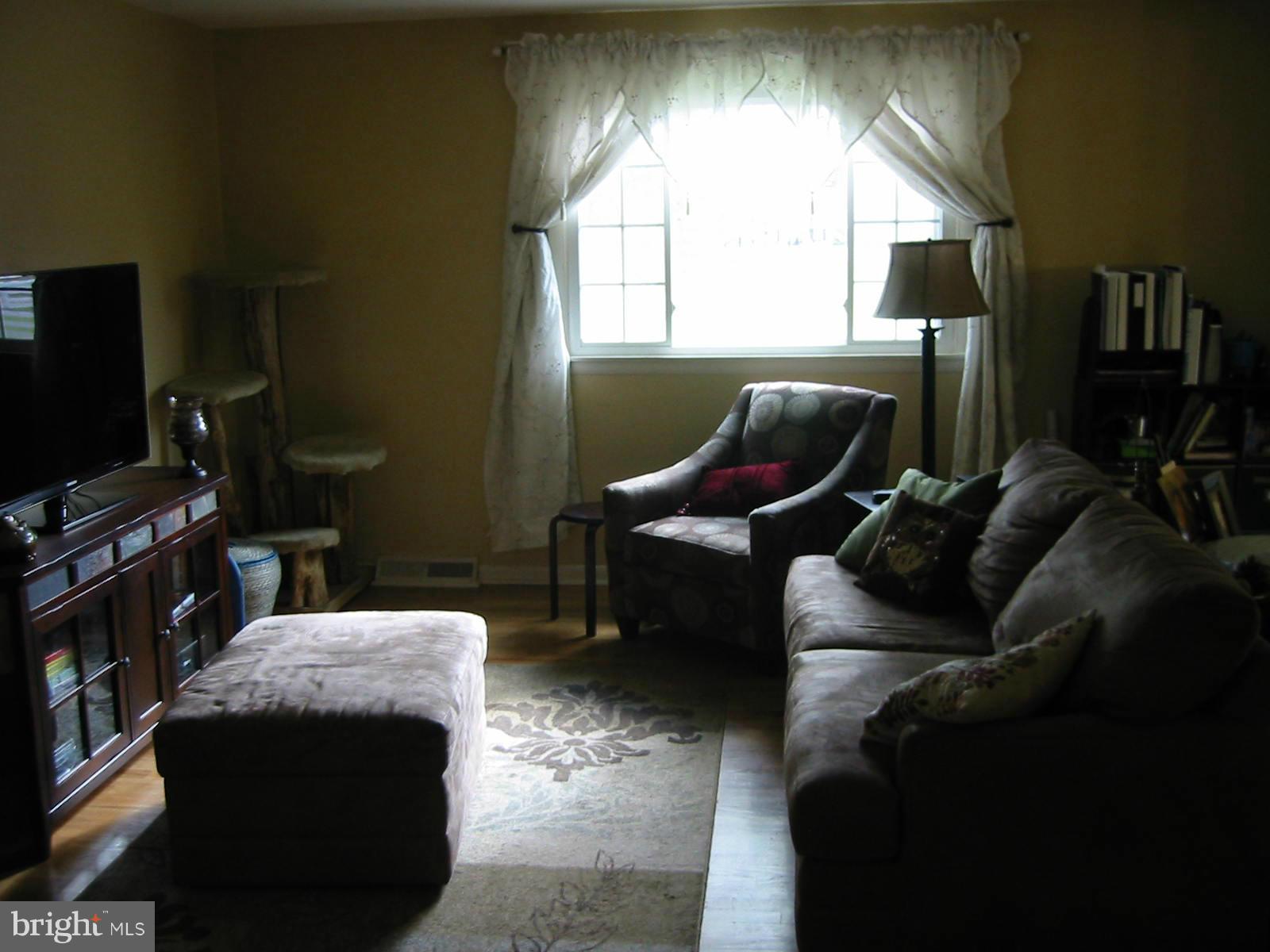 AURORA HILLS - Residential