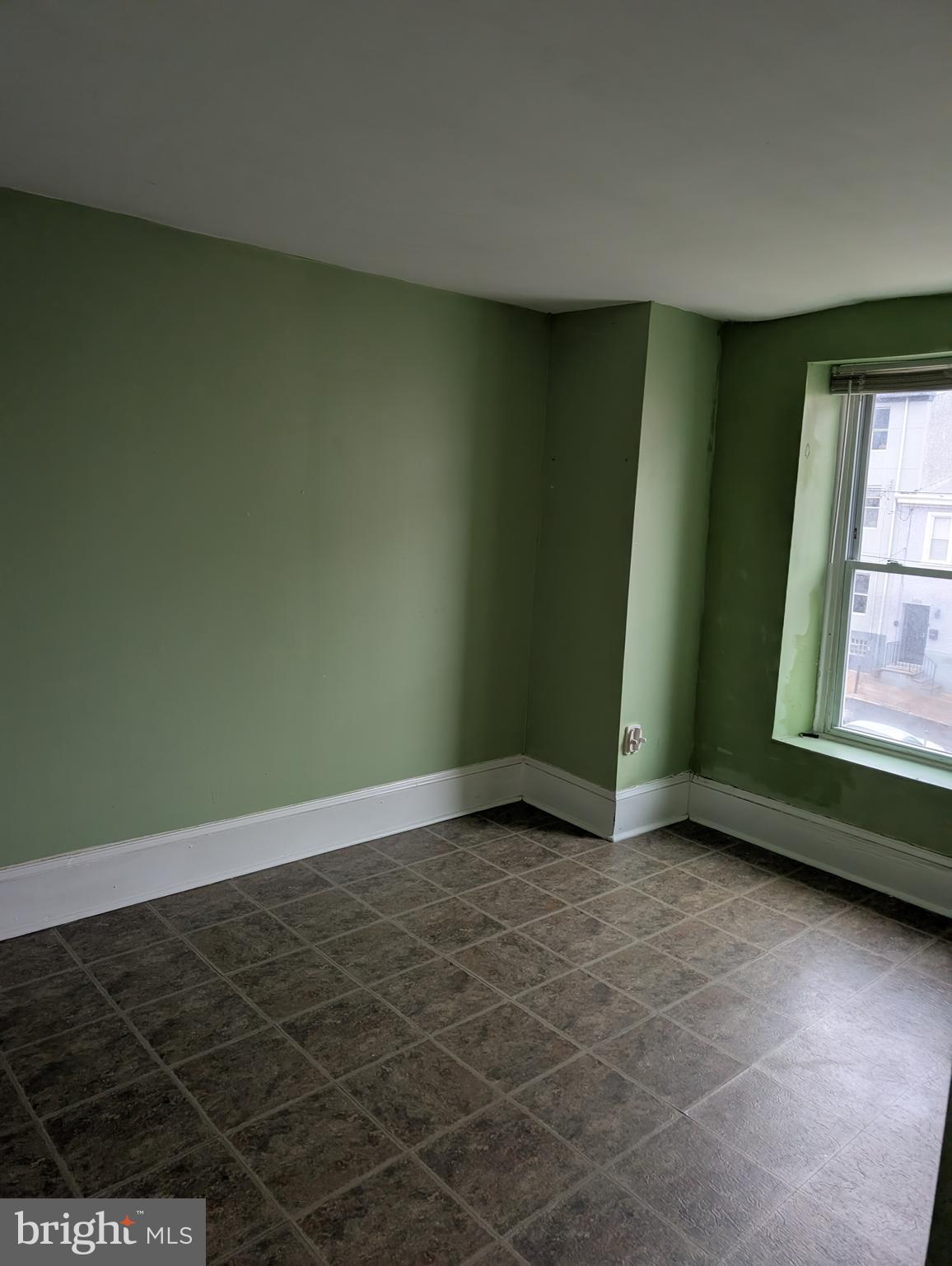 EAST FALLS - Residential