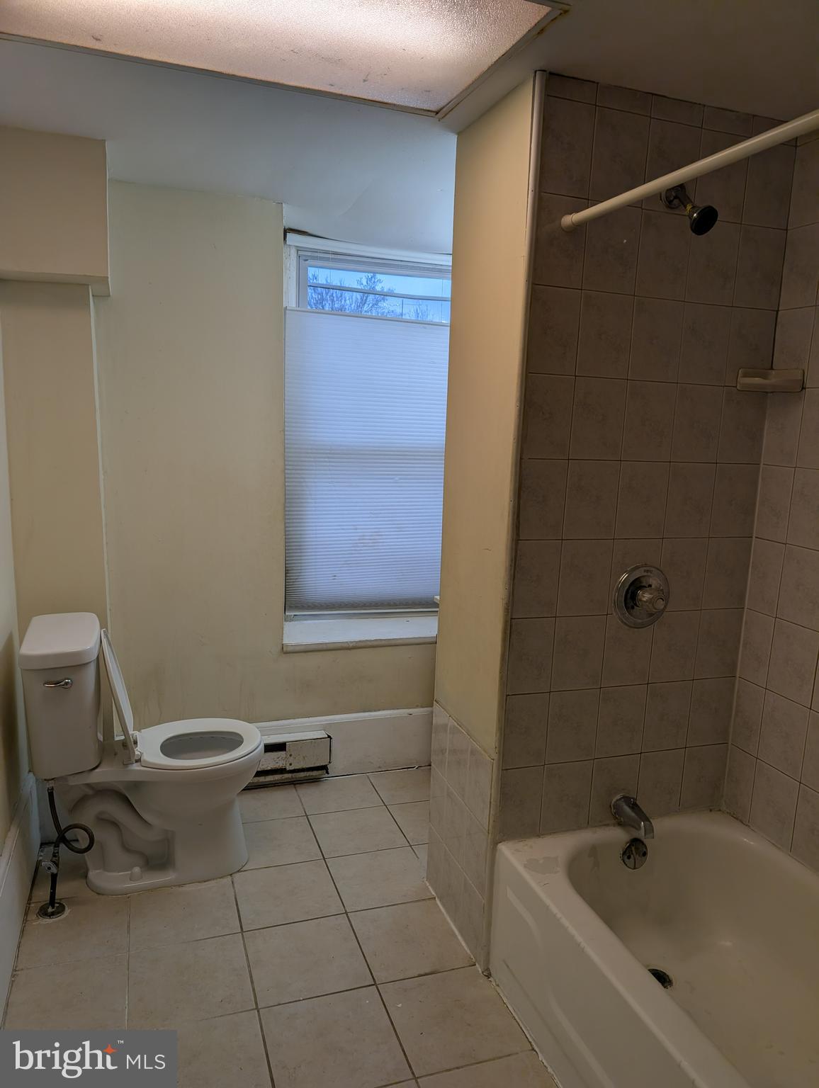 EAST FALLS - Residential