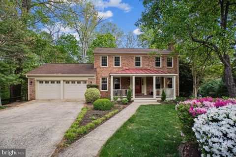 Photo of 12011 Governors Court, WOODBRIDGE, VA 22192 (MLS # VAPW2116954)