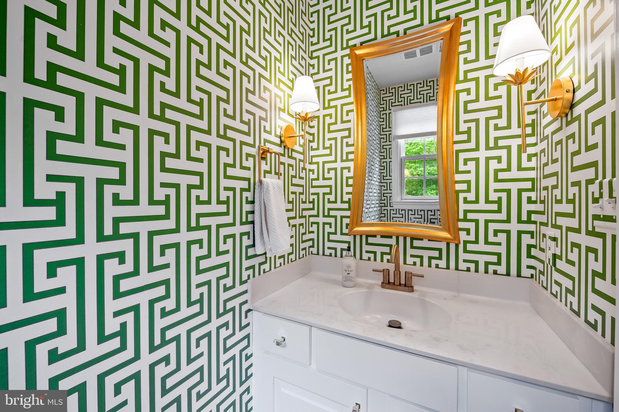 LAURELFORD - Residential