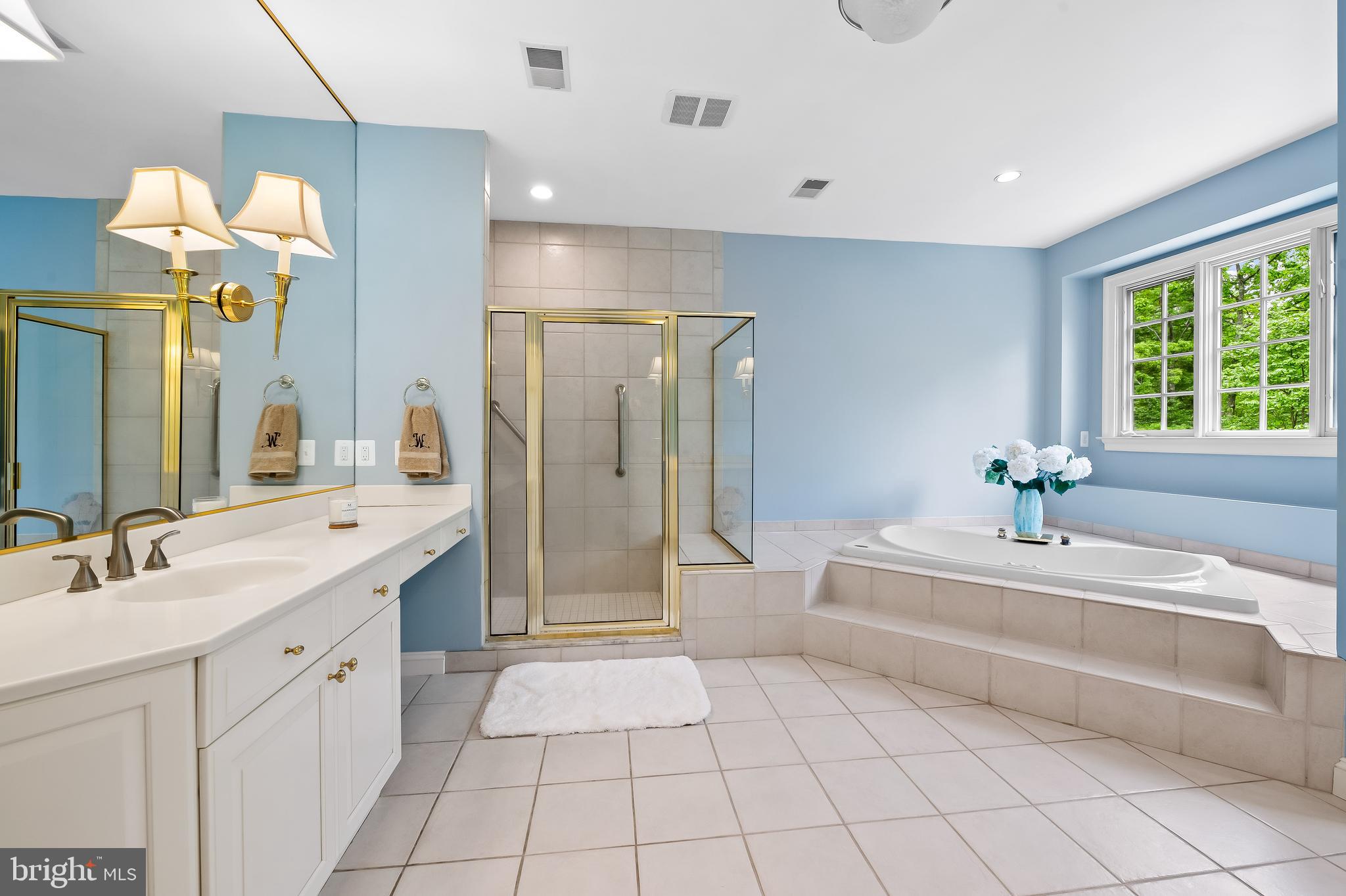 LAURELFORD - Residential