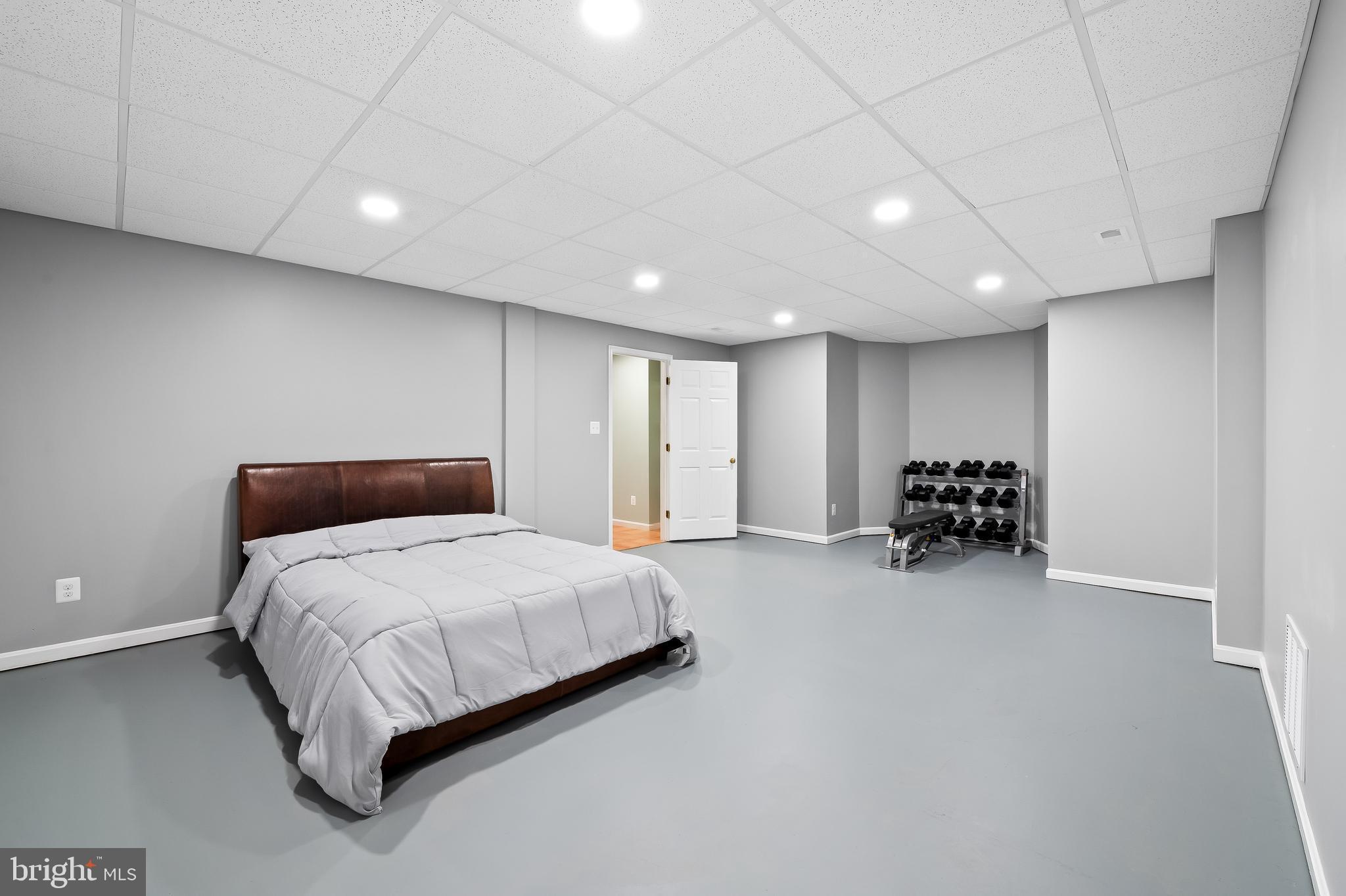 LAURELFORD - Residential