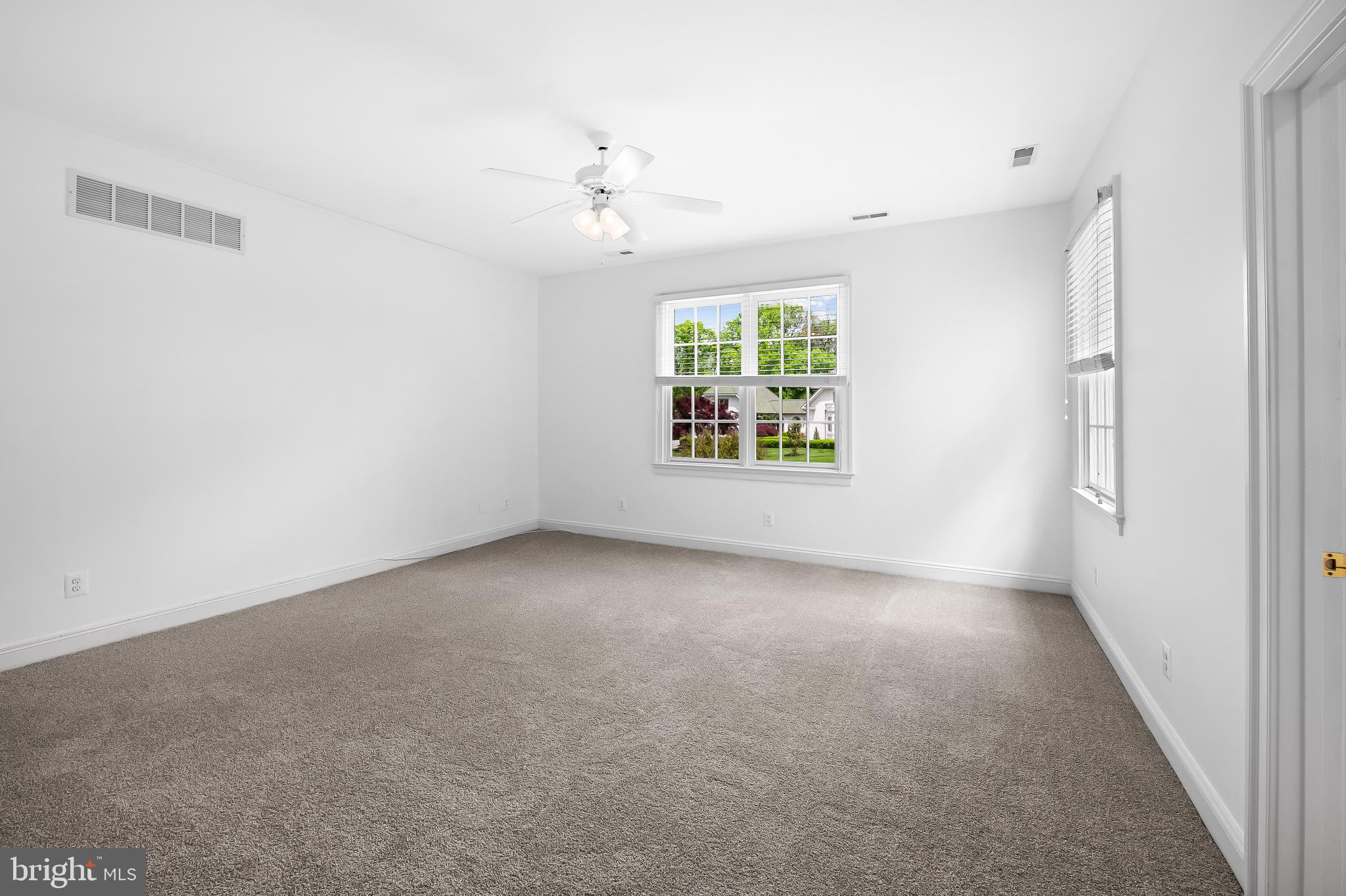 LAURELFORD - Residential