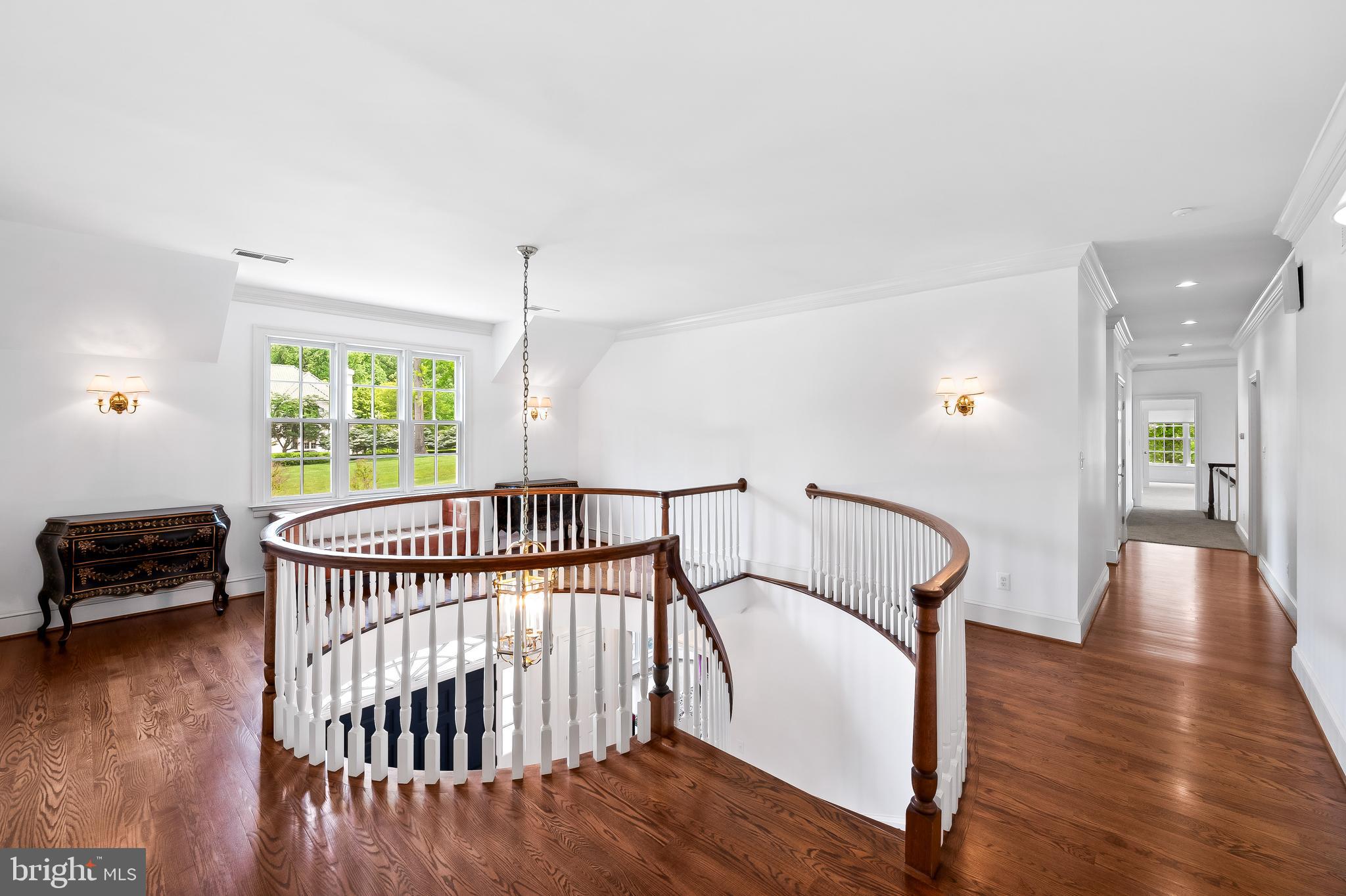 LAURELFORD - Residential