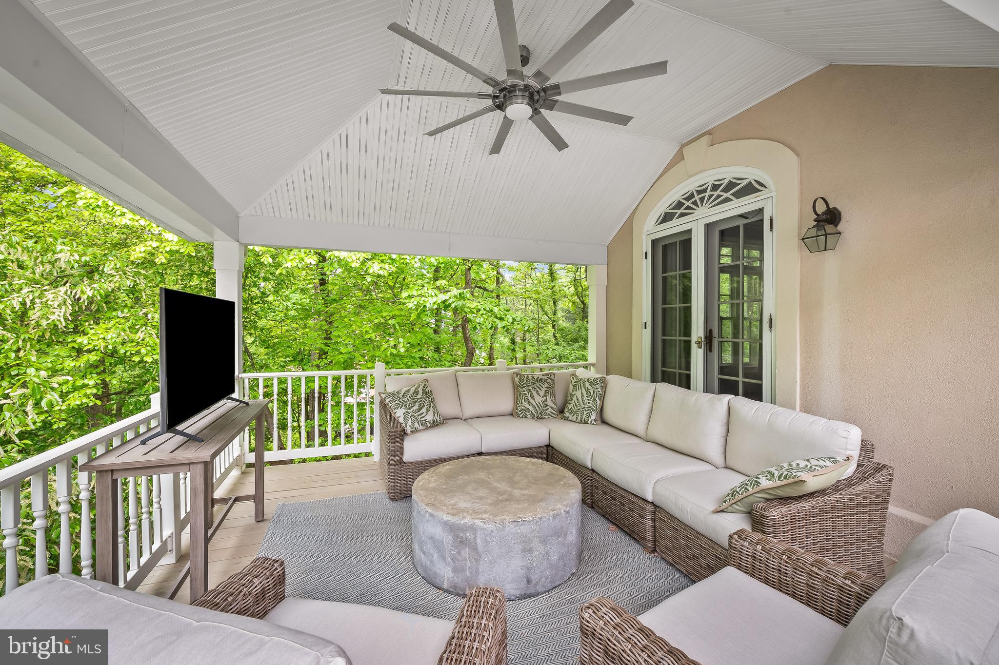 LAURELFORD - Residential