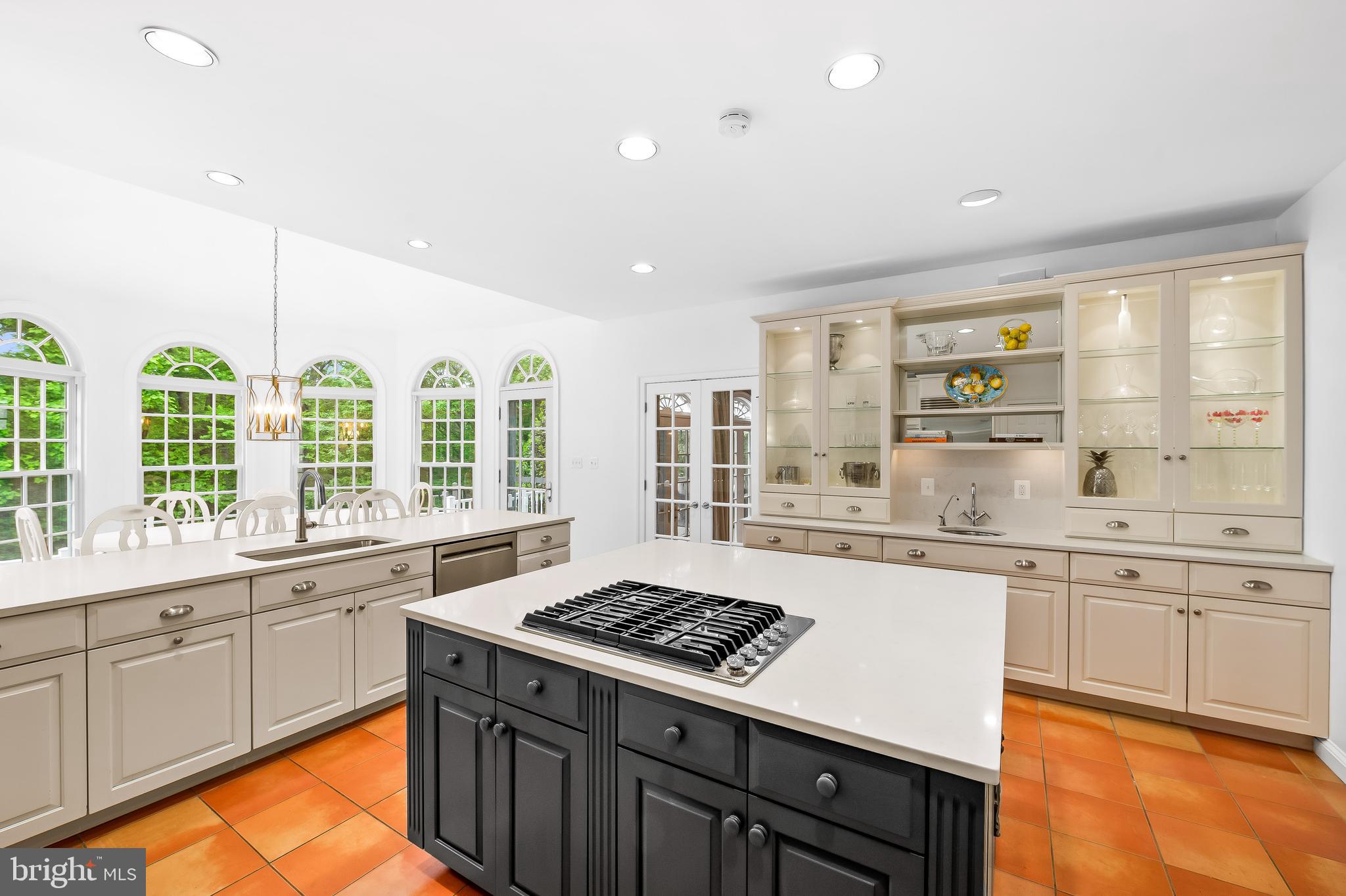 LAURELFORD - Residential