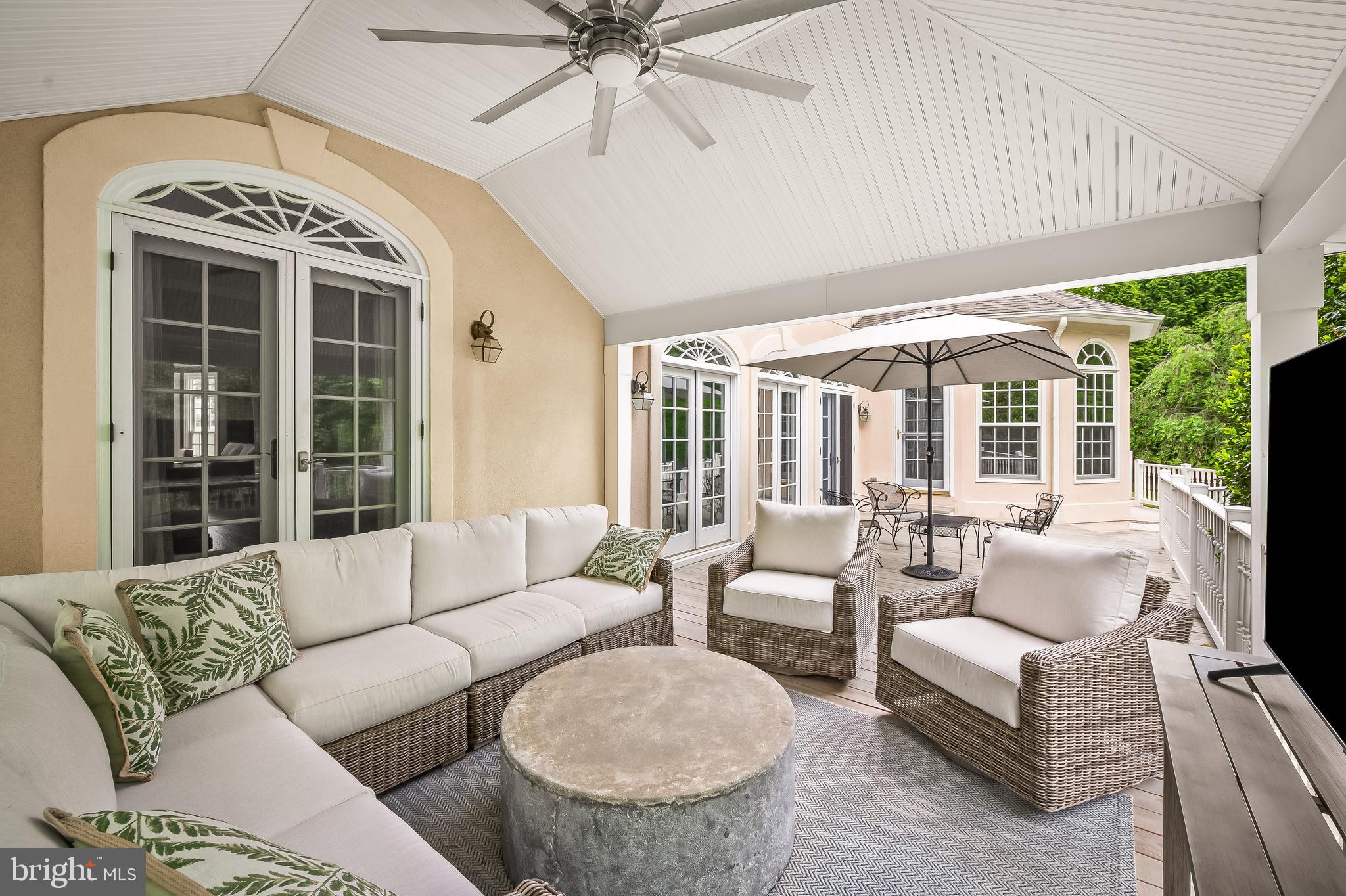 LAURELFORD - Residential