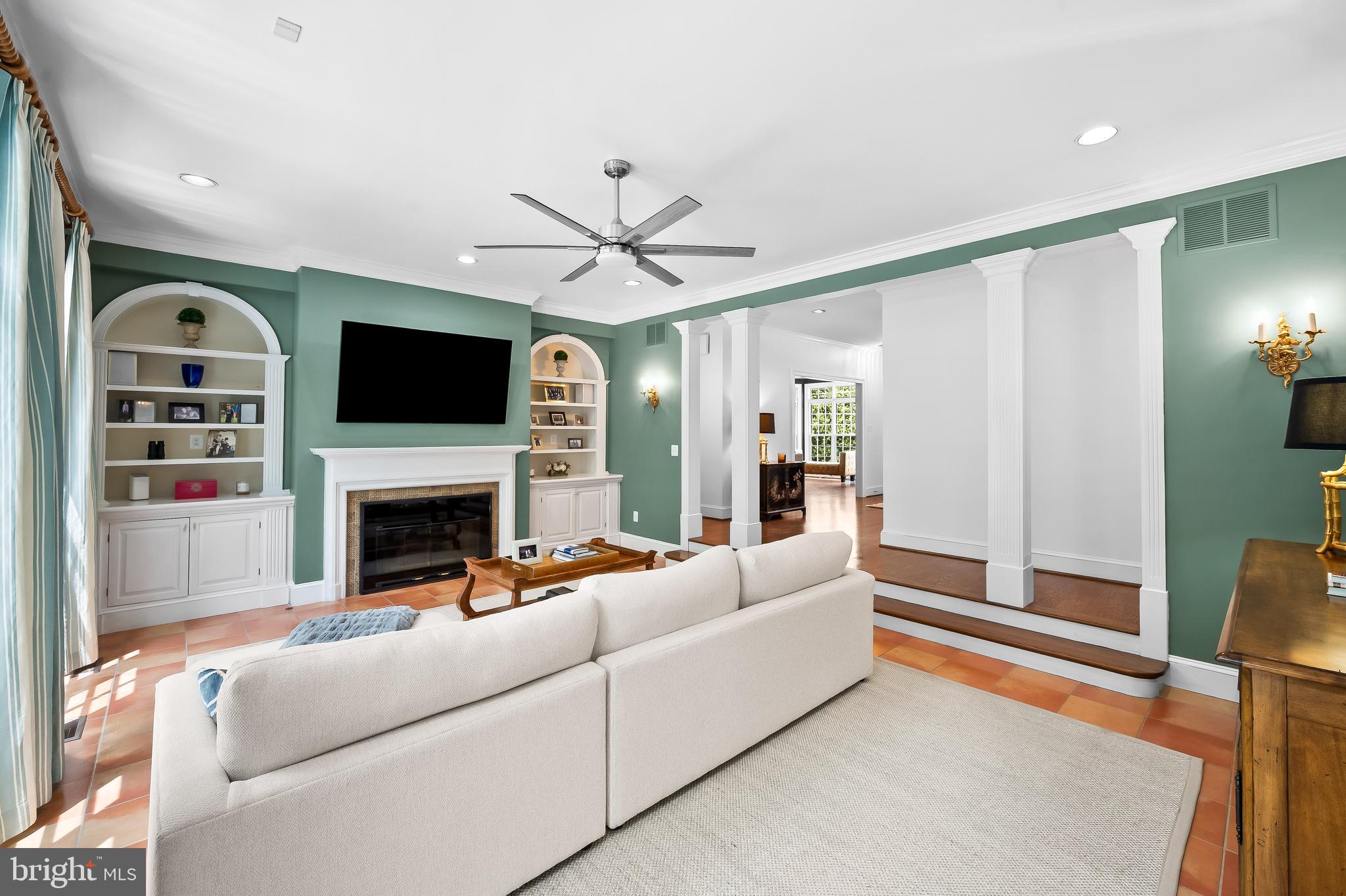 LAURELFORD - Residential