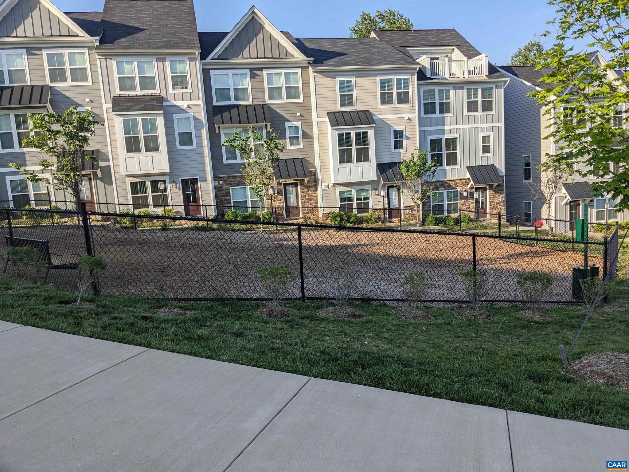 SPRING HILL - Residential Lease